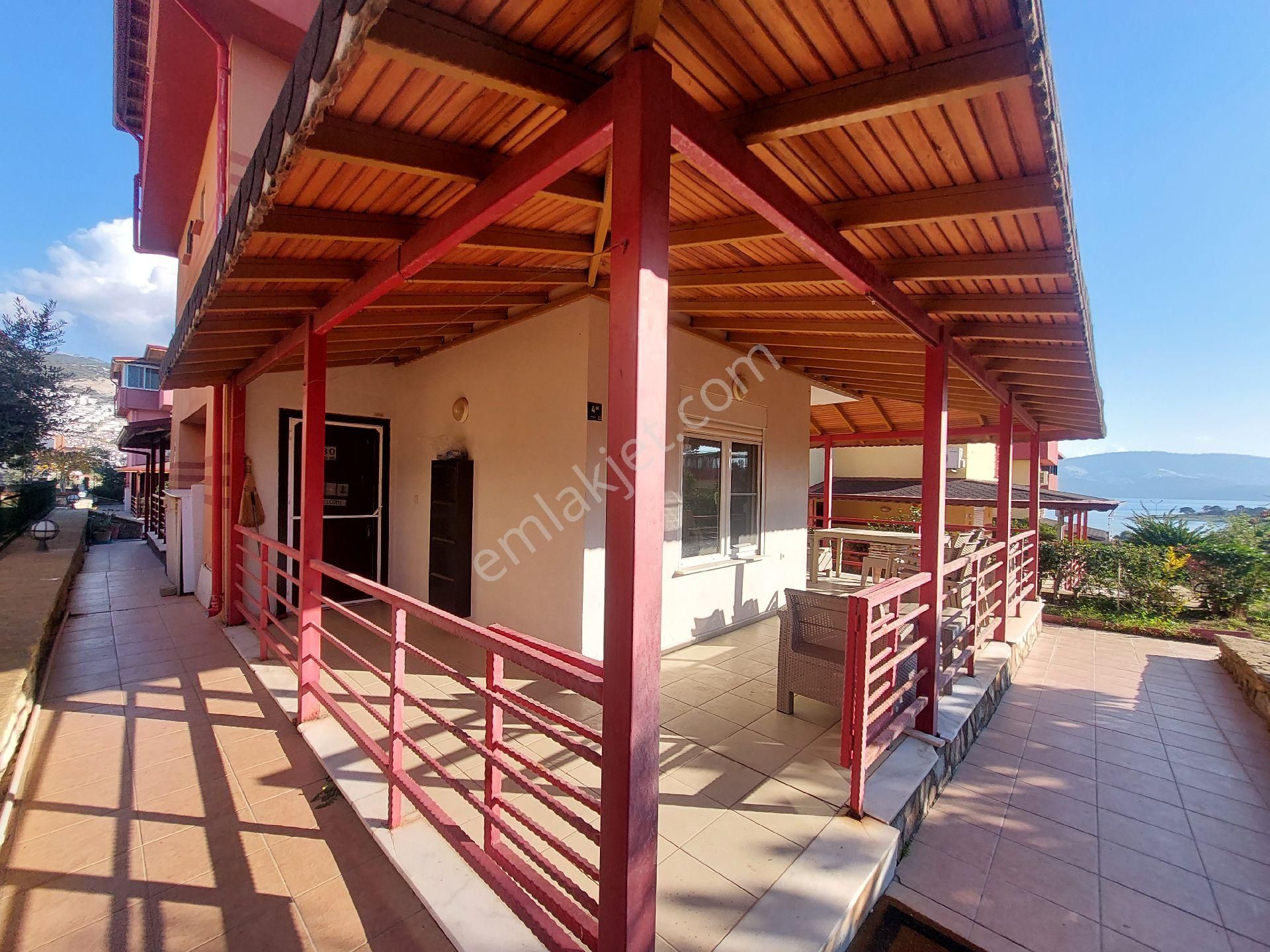 Fiyat Düştü!denize 100m 2+1 Tripleks Villa Kendi Plaj Alanı, Şezlong, Şemsiye Duş Alanı Mevcuttur - Görsel 10