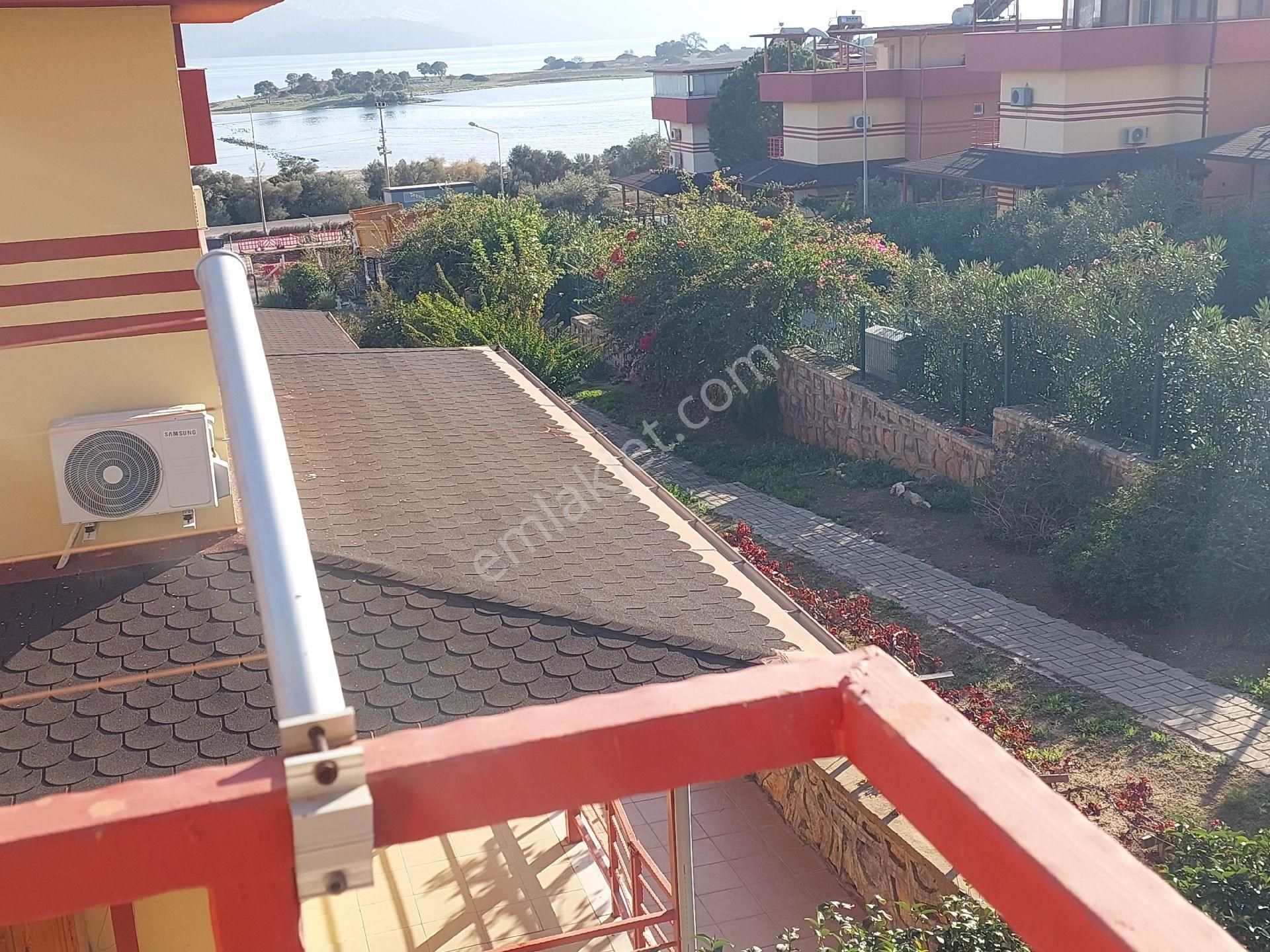 Fiyat Düştü!denize 100m 2+1 Tripleks Villa Kendi Plaj Alanı, Şezlong, Şemsiye Duş Alanı Mevcuttur - Görsel 28