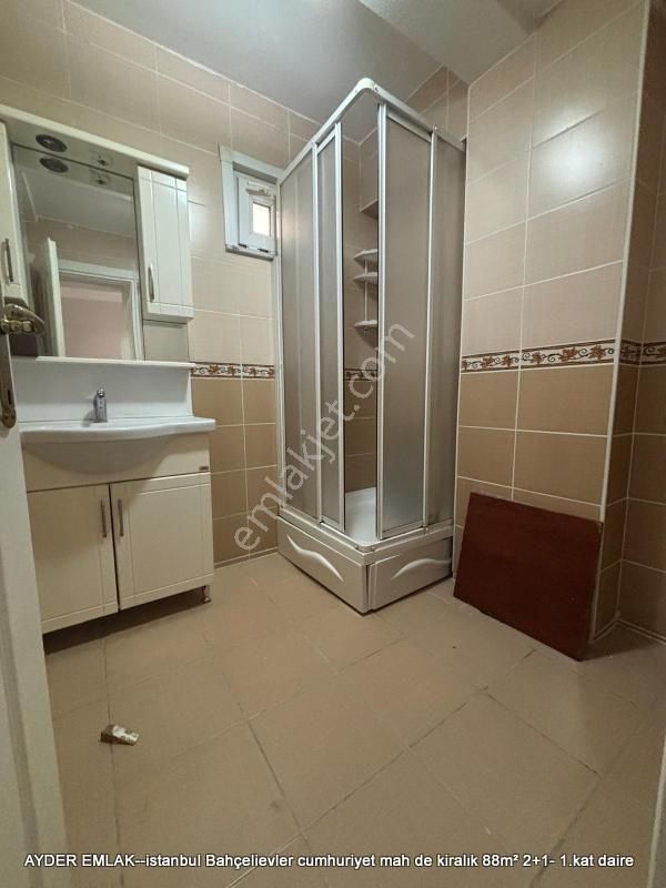 İstanbul Bahçelievler Cumhuriyet Mah De Kiralık 88m² 2+1- 1.kat Daire - Görsel 4
