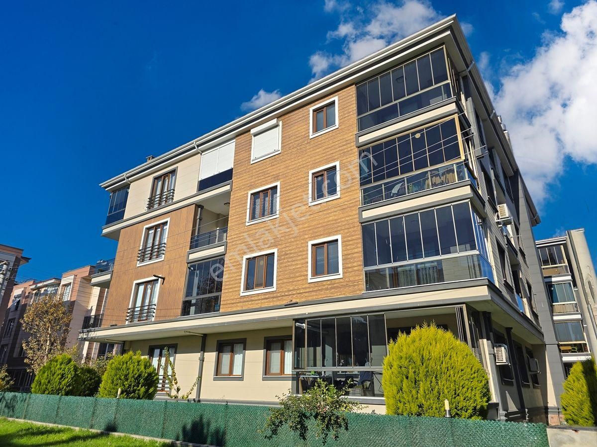 Akçay Altınkum Satılık Daire / 2+1 / Asansörlü / Ara Kat / Merkezde