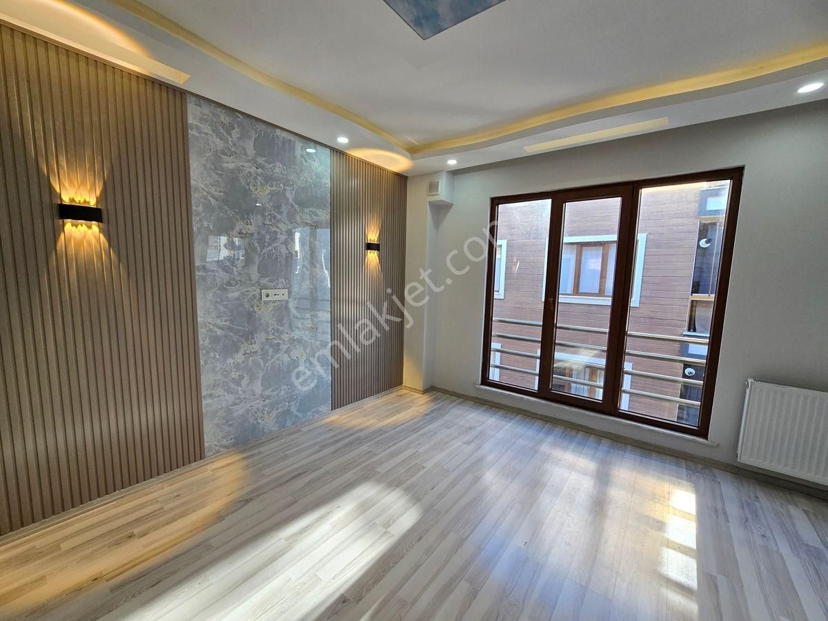 Akçay Altınkum Satılık Daire / 2+1 / Asansörlü / Ara Kat / Merkezde - Görsel 4