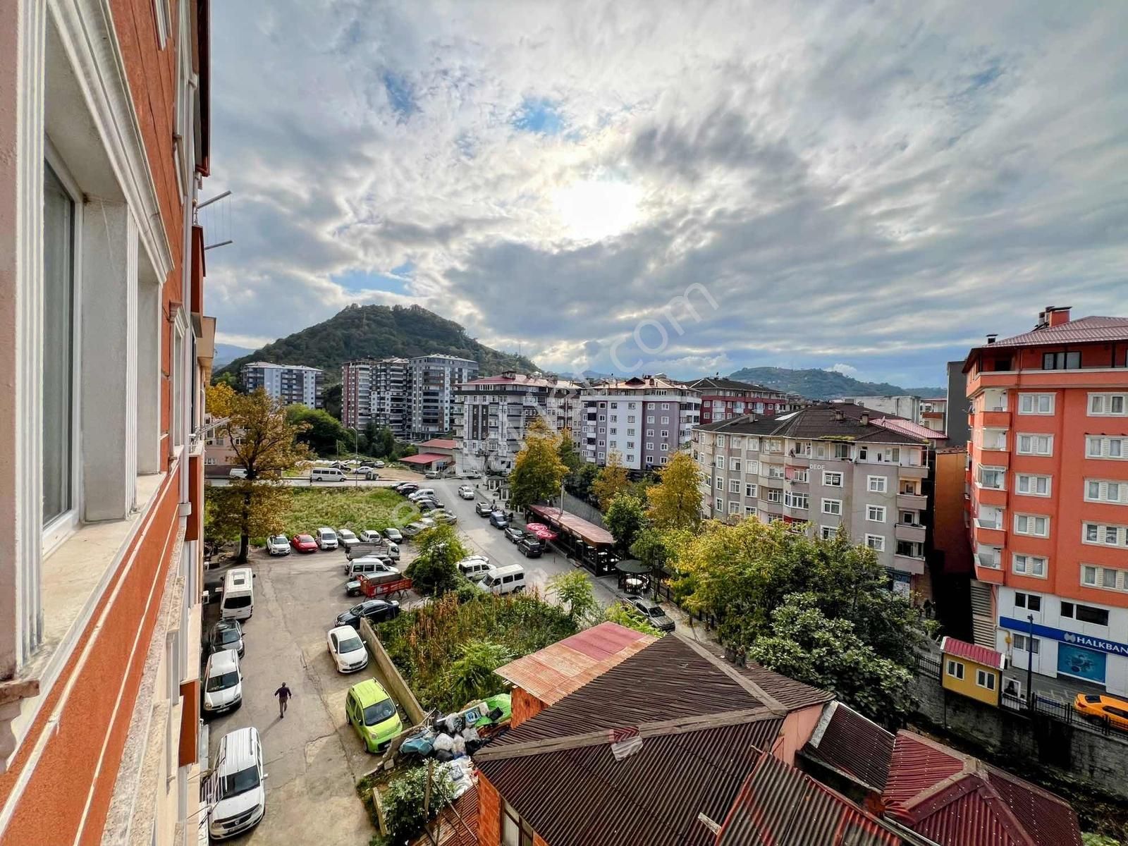 Arsın Merkezde 3+1 İçi Yapılı - Görsel 25