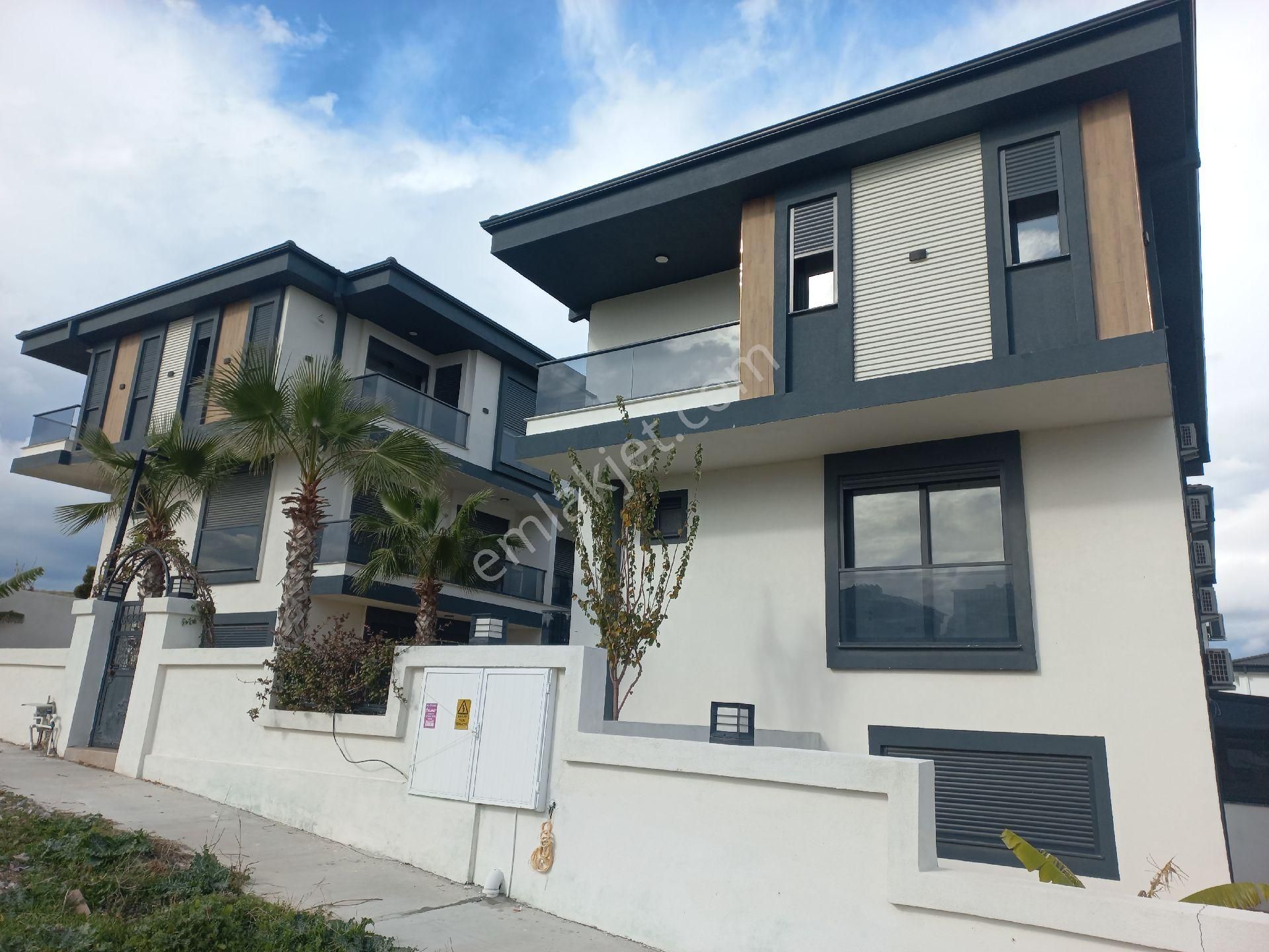 Didim Hisar’da Ortak Havuzlu Müstakil 4+1 & 5+1 Lüks Villalar Yatırımlık Fırsat - Görsel 2