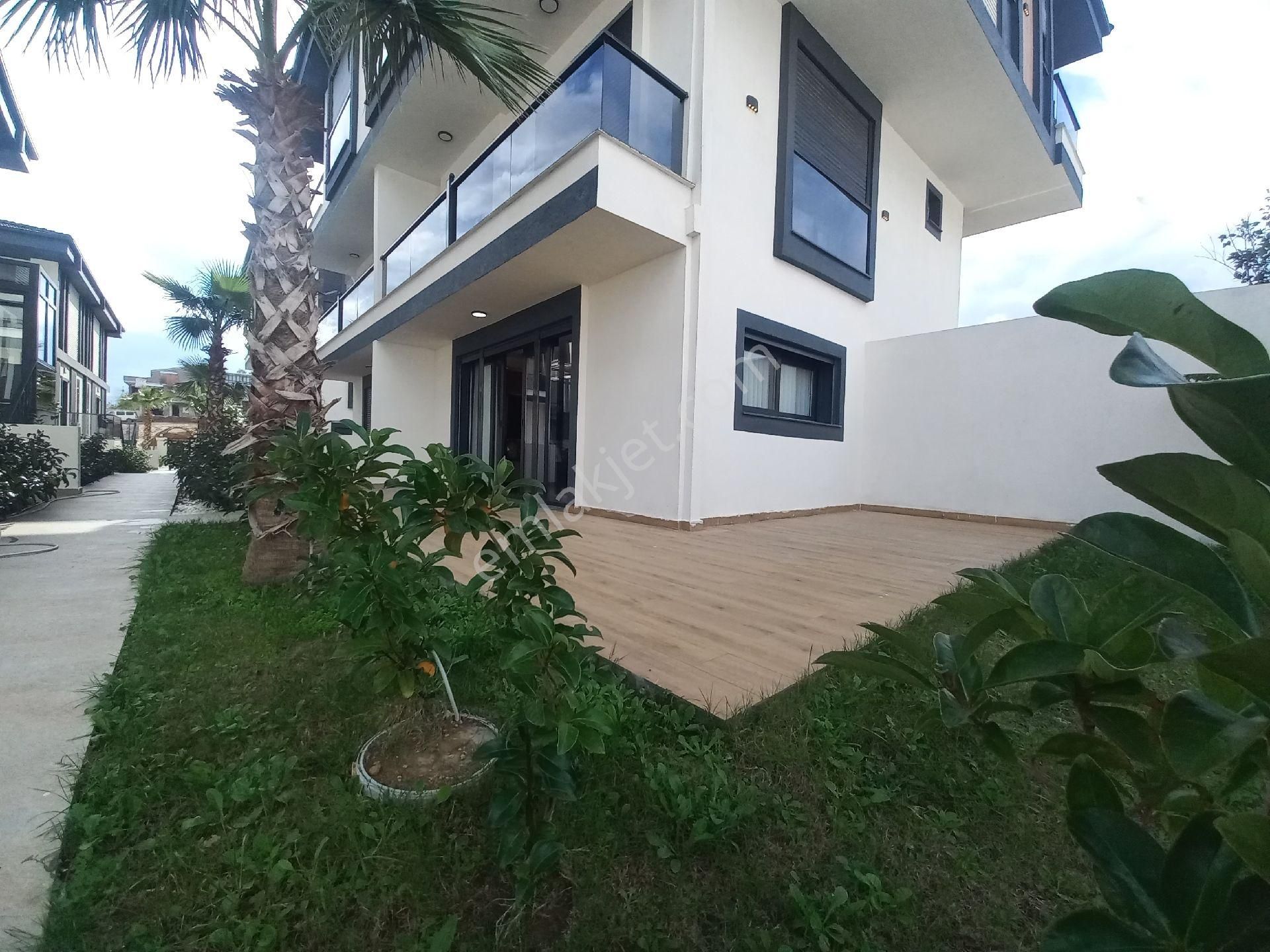 Didim Hisar’da Ortak Havuzlu Müstakil 4+1 & 5+1 Lüks Villalar Yatırımlık Fırsat - Görsel 8