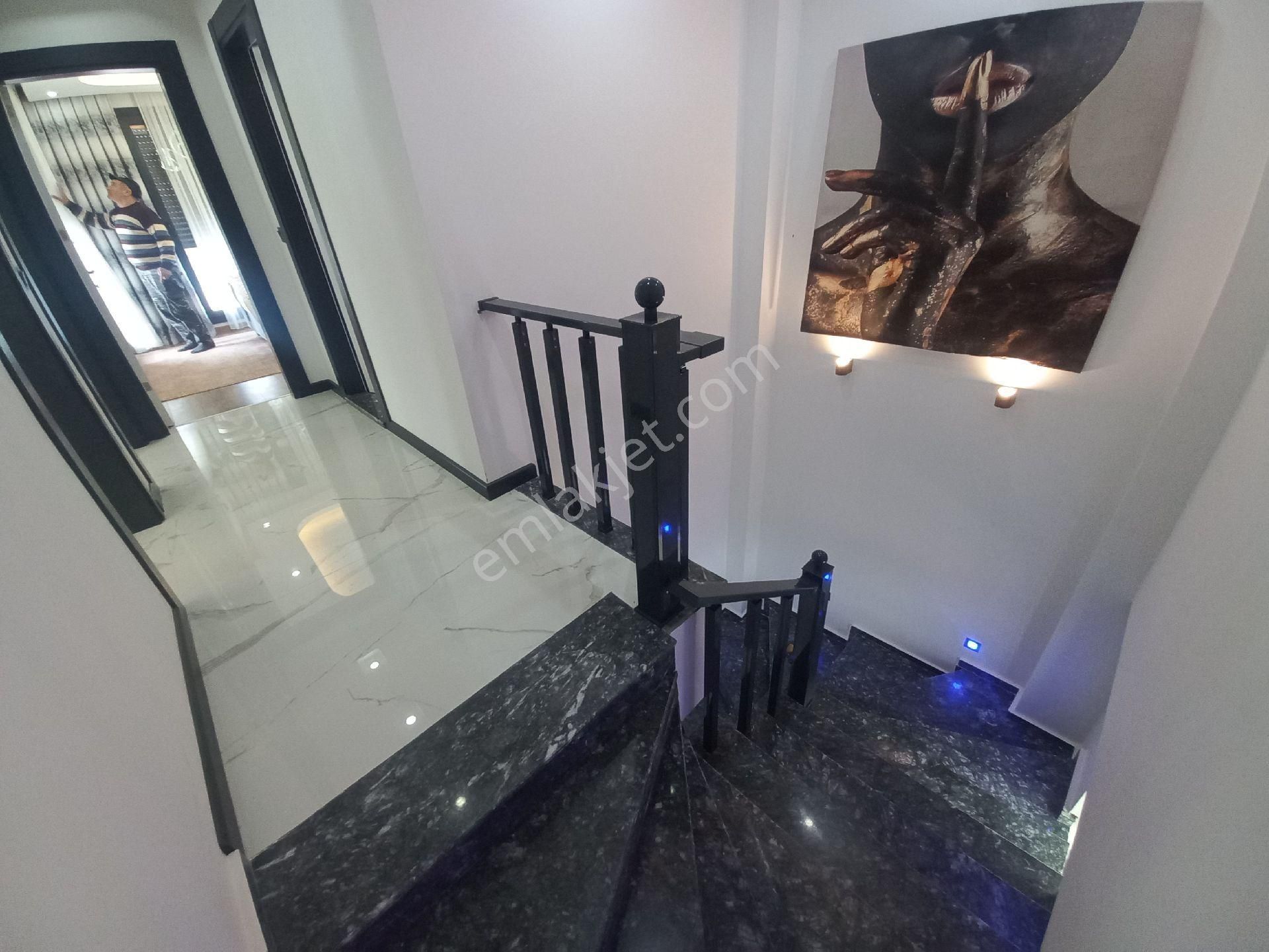 Didim Hisar’da Ortak Havuzlu Müstakil 4+1 & 5+1 Lüks Villalar Yatırımlık Fırsat - Görsel 24