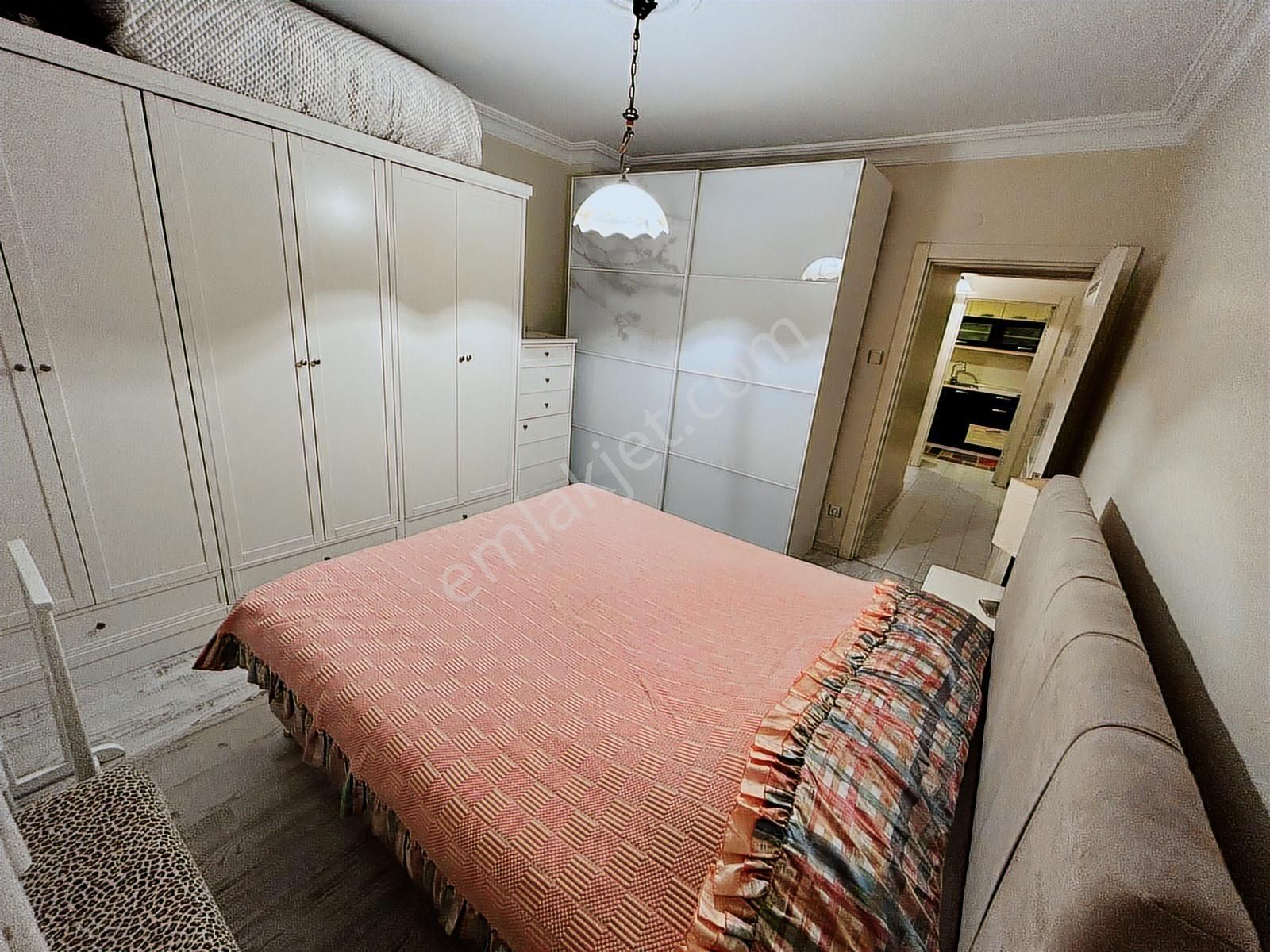 3+1 Ferah Ve Kullanışlı İster Eşyasız İster Eşyalı Daire - Görsel 10