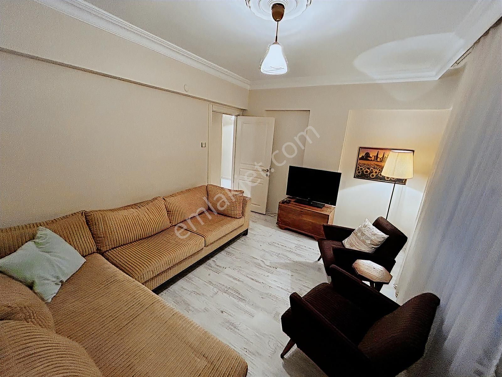 3+1 Ferah Ve Kullanışlı İster Eşyasız İster Eşyalı Daire - Görsel 3