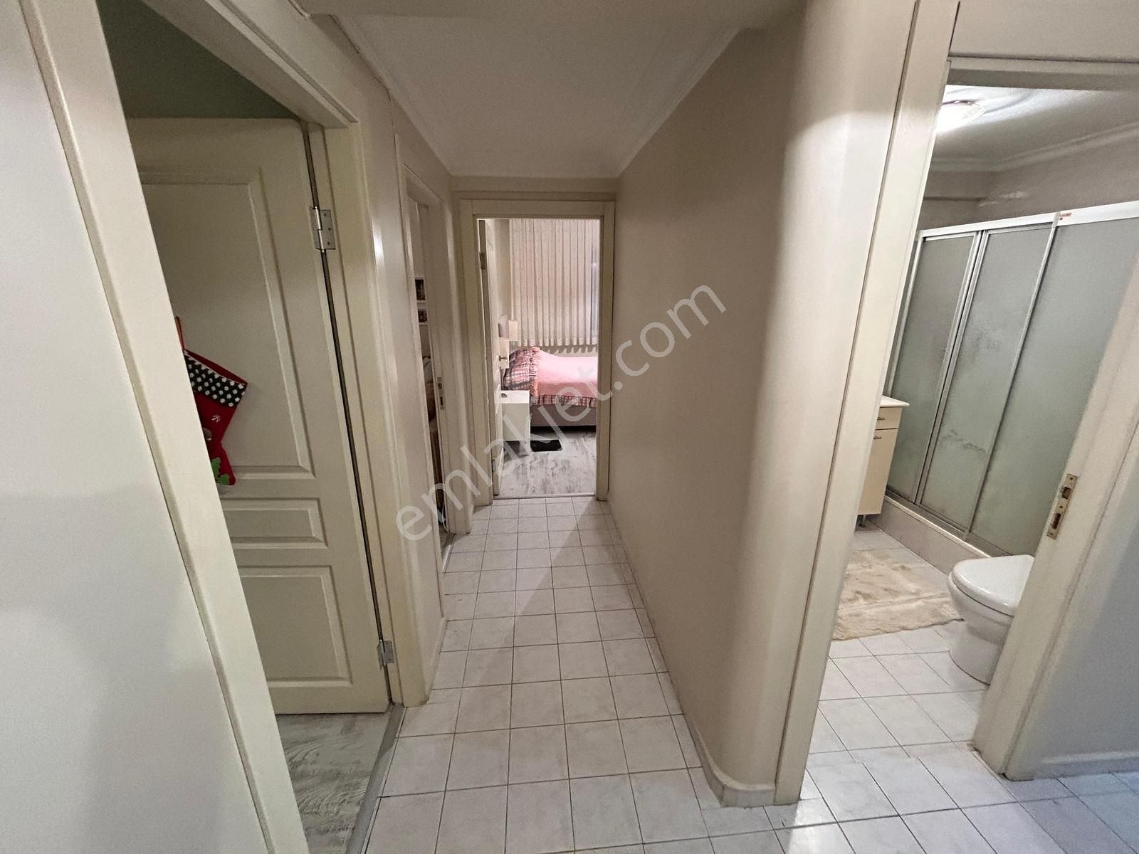 3+1 Ferah Ve Kullanışlı İster Eşyasız İster Eşyalı Daire - Görsel 34