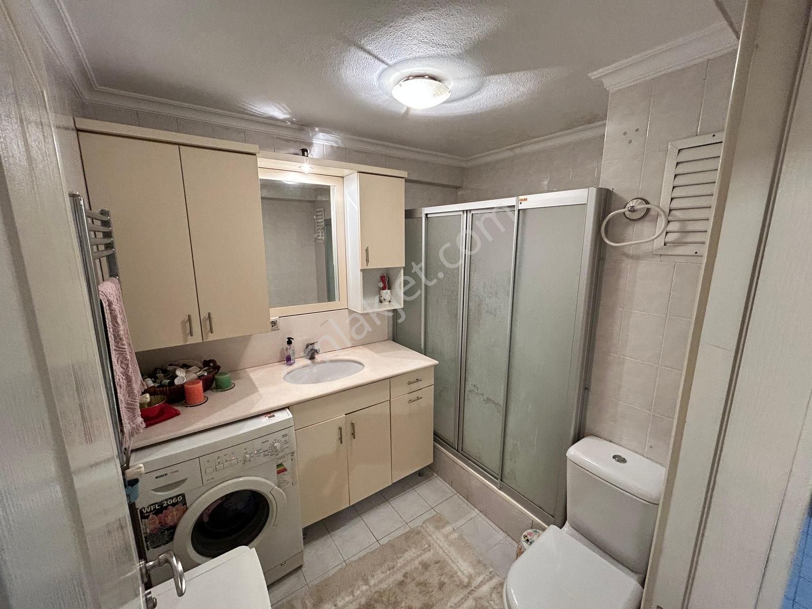 3+1 Ferah Ve Kullanışlı İster Eşyasız İster Eşyalı Daire - Görsel 8