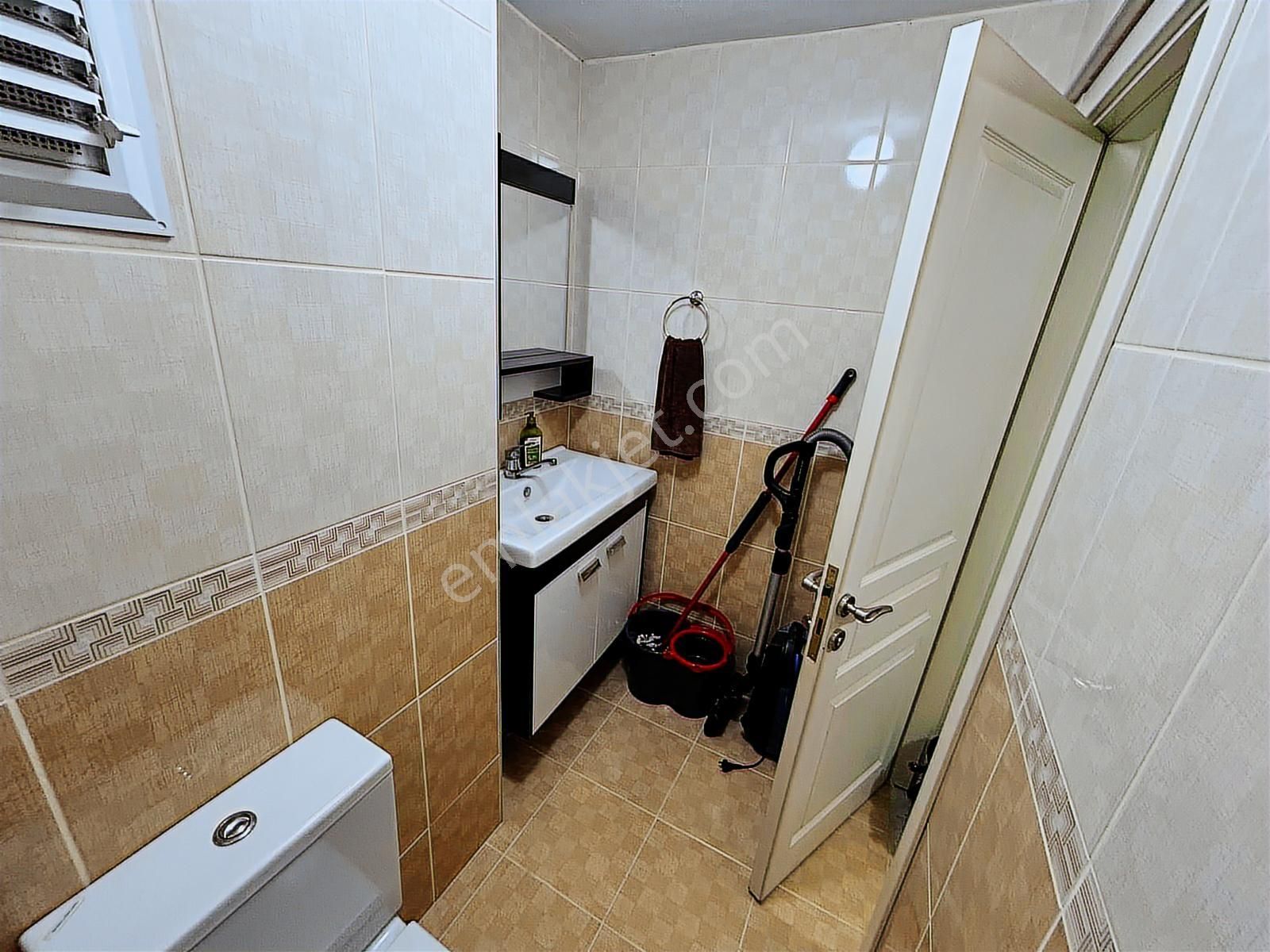 3+1 Ferah Ve Kullanışlı İster Eşyasız İster Eşyalı Daire - Görsel 27