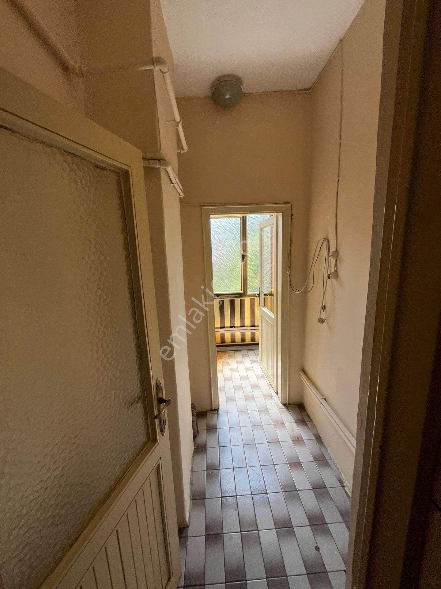 Karaca'dan Şehir Merkezinde 3+1 Asansörlü Bakımlı Daire - Görsel 3