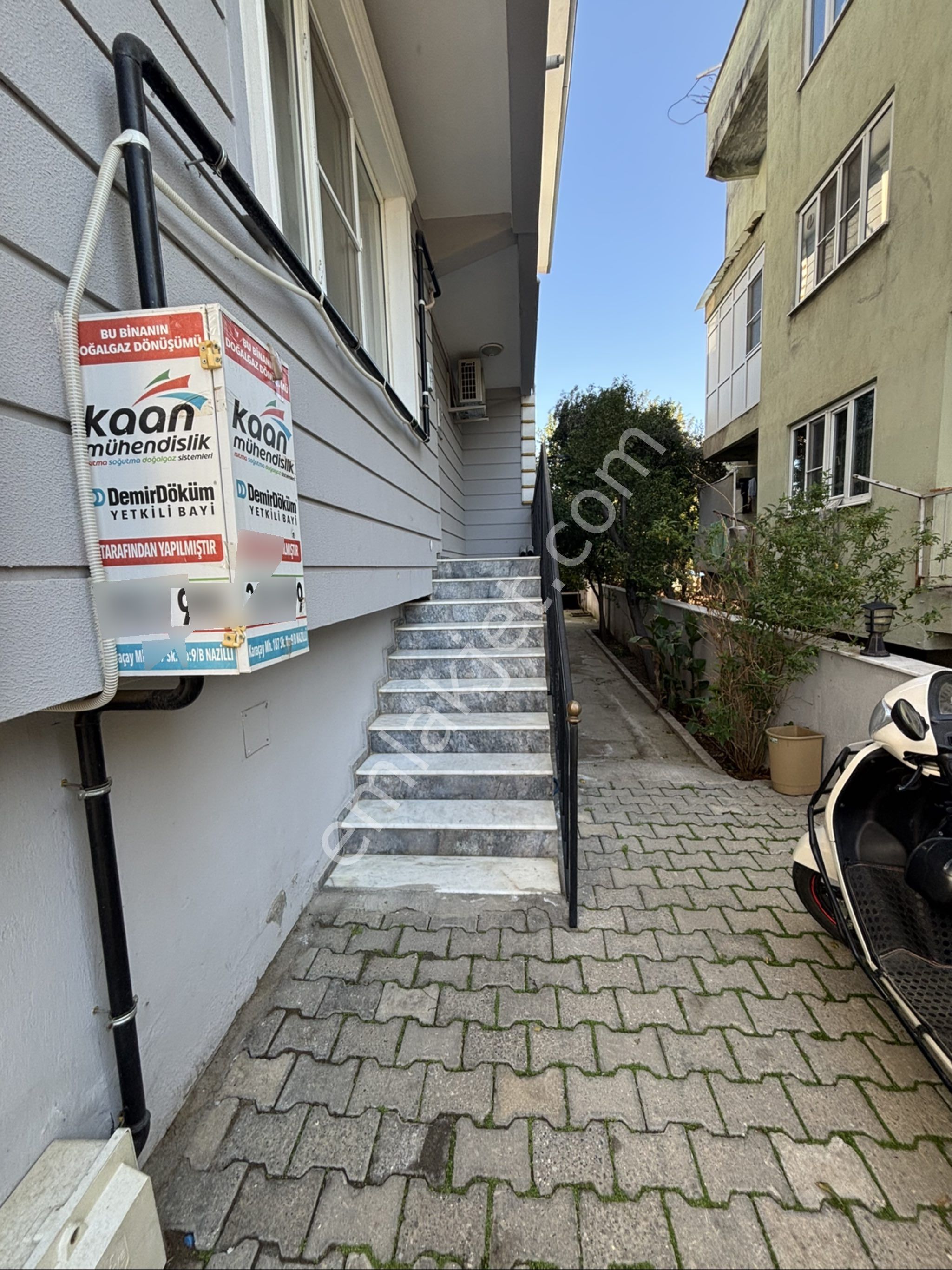 İstiklal Mahallesinde 3 Katlı Lüks İşçilikli Satılık Bina - Görsel 6