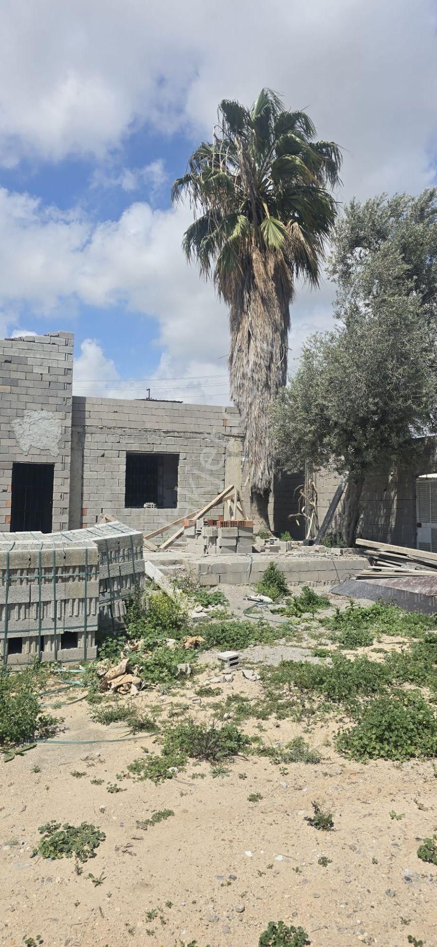 Mersin Akdeniz Tekkede Geniş Kullanımlı Arsa Satılık - Görsel 18