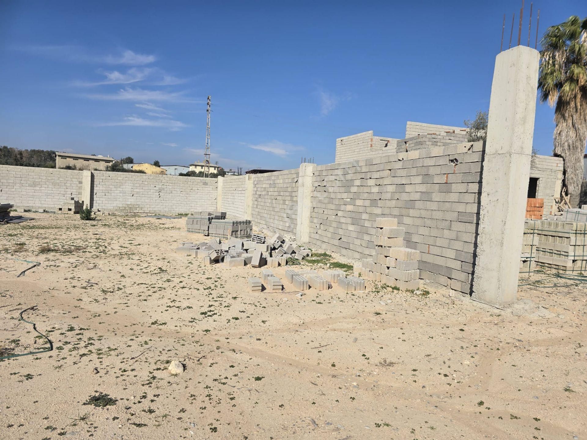 Mersin Akdeniz Tekkede Geniş Kullanımlı Arsa Satılık - Görsel 16