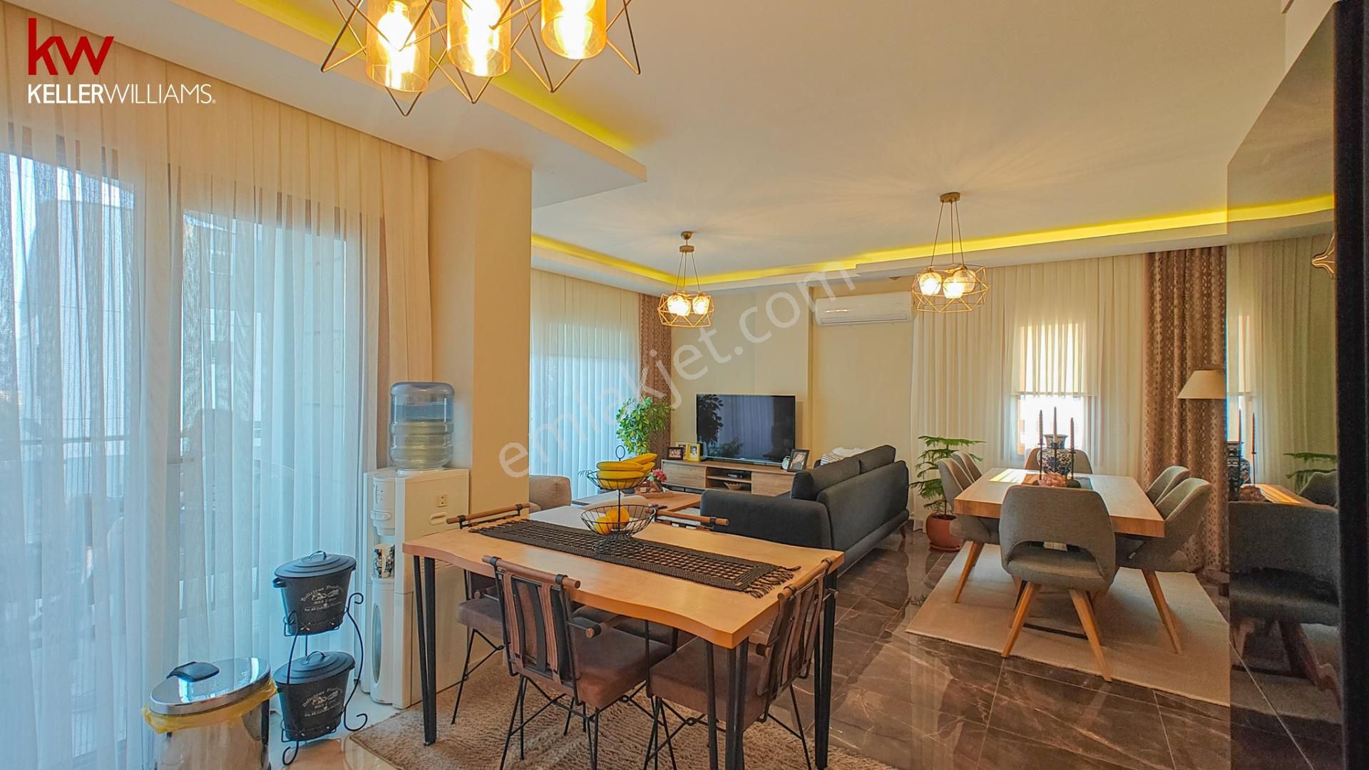 Kadınlar Denizi'nde Deniz Manzaralı Tek Müstakil Satılık Villa - Görsel 13