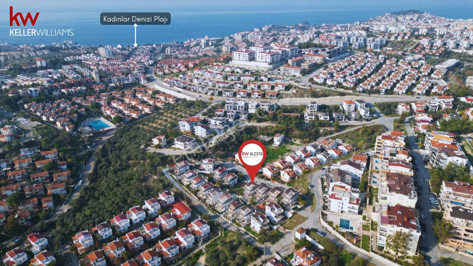 Kadınlar Denizi'nde Deniz Manzaralı Tek Müstakil Satılık Villa - Görsel 3