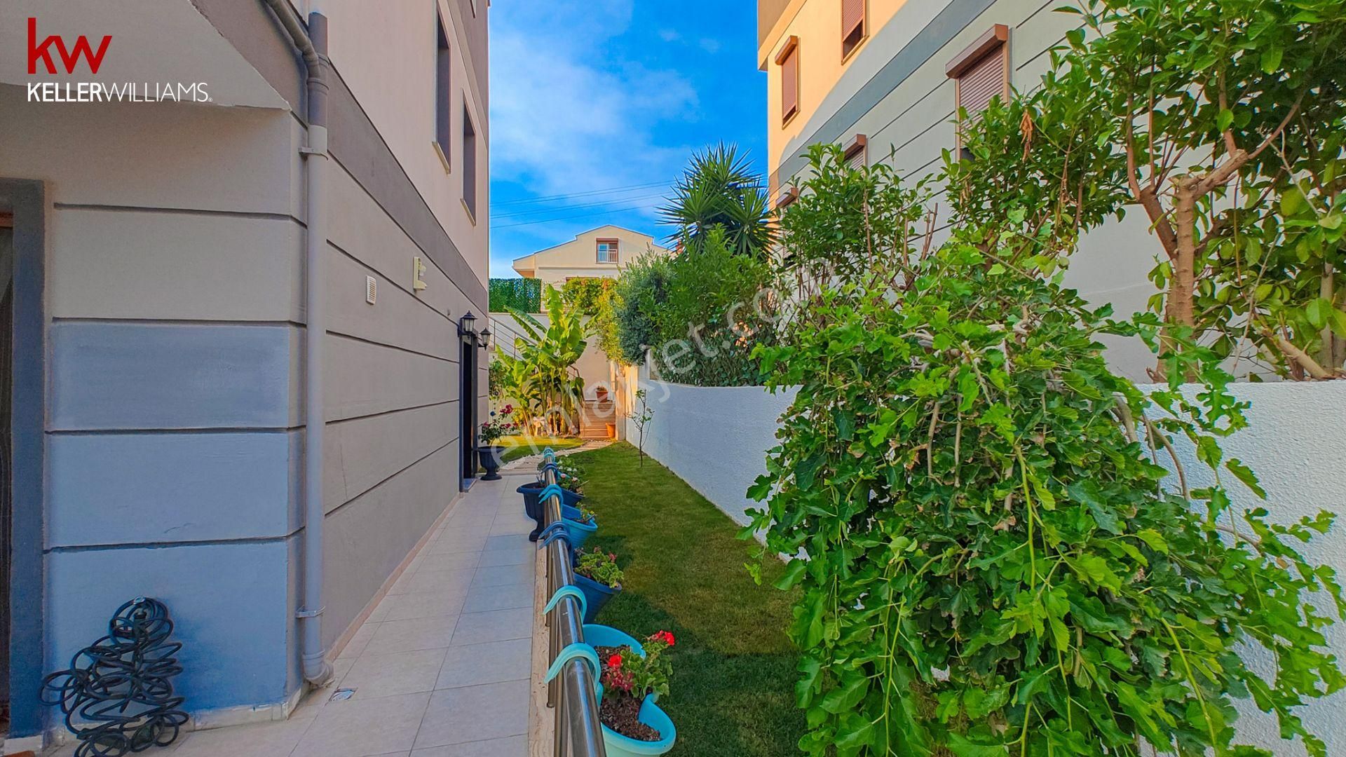 Kadınlar Denizi'nde Deniz Manzaralı Tek Müstakil Satılık Villa - Görsel 11