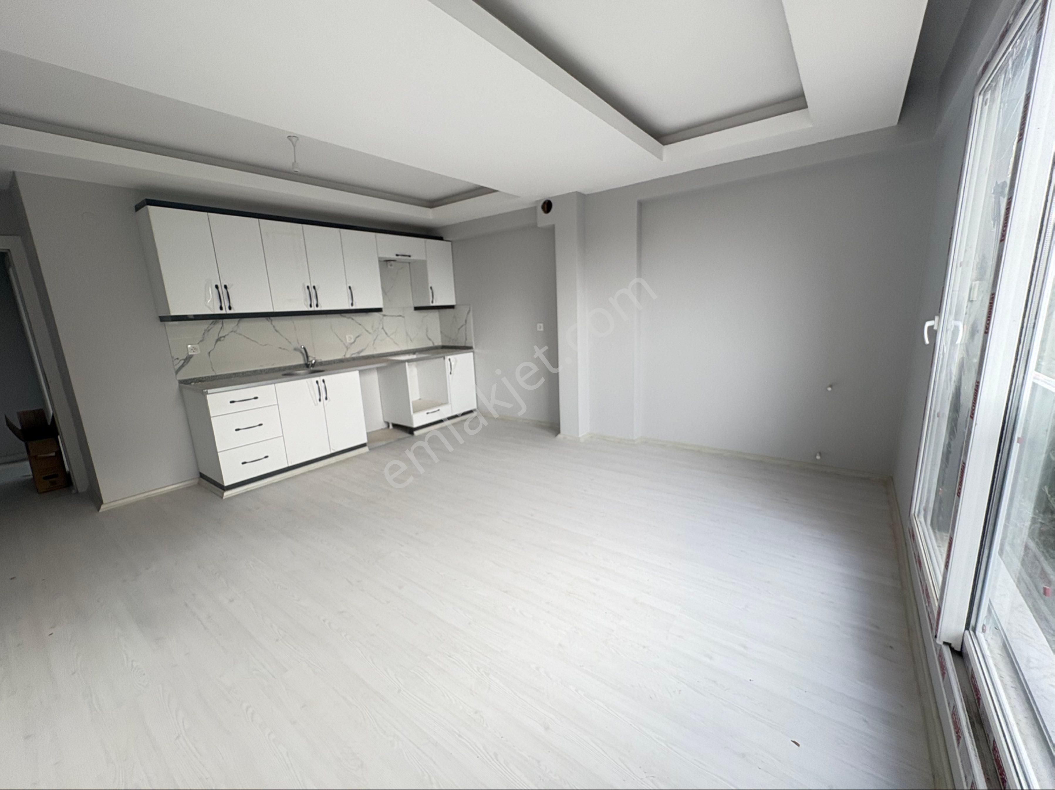 Bahçe Nizam Ara Kat Ön Cephe Sıfır Satılık 2+1