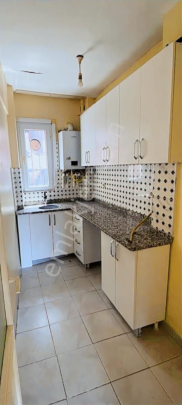 Kuştepe Mahallesinde Merkezi Lokasyonda Kiralık 2+1 Daire - Görsel 11