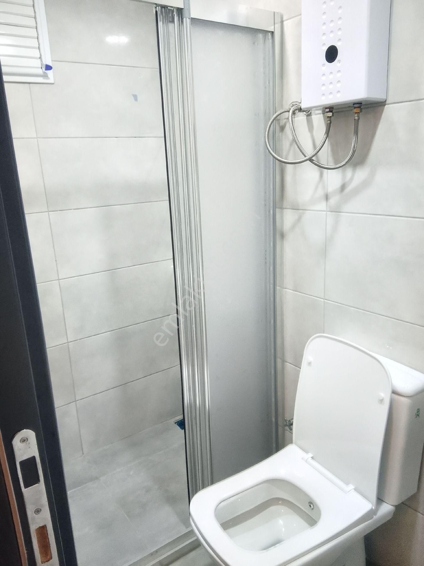 Yeşilyurt Mahallesi Baraj Yolu Yürüme Mesafesinde 1+1 Eşyalı Kiralık Daire - Görsel 2