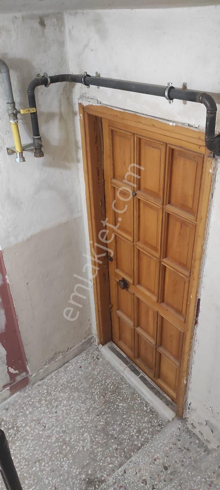 Cadde Üzerinde Yarı Zemin 80m2 Daire Mustafakemalpaşa Da - Görsel 12