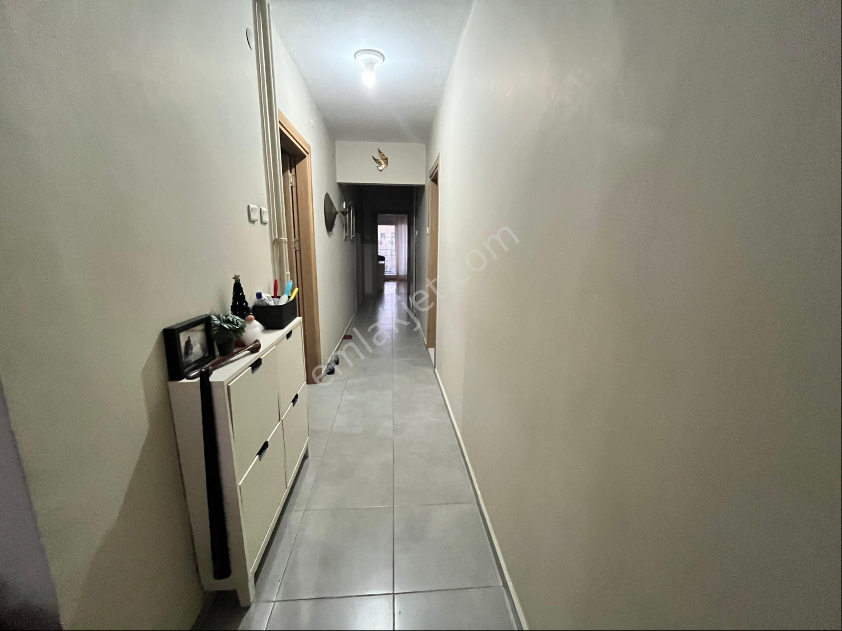 Karşıyaka 3+1 Deniz Manzaralı Yalı Dairesi - Görsel 11