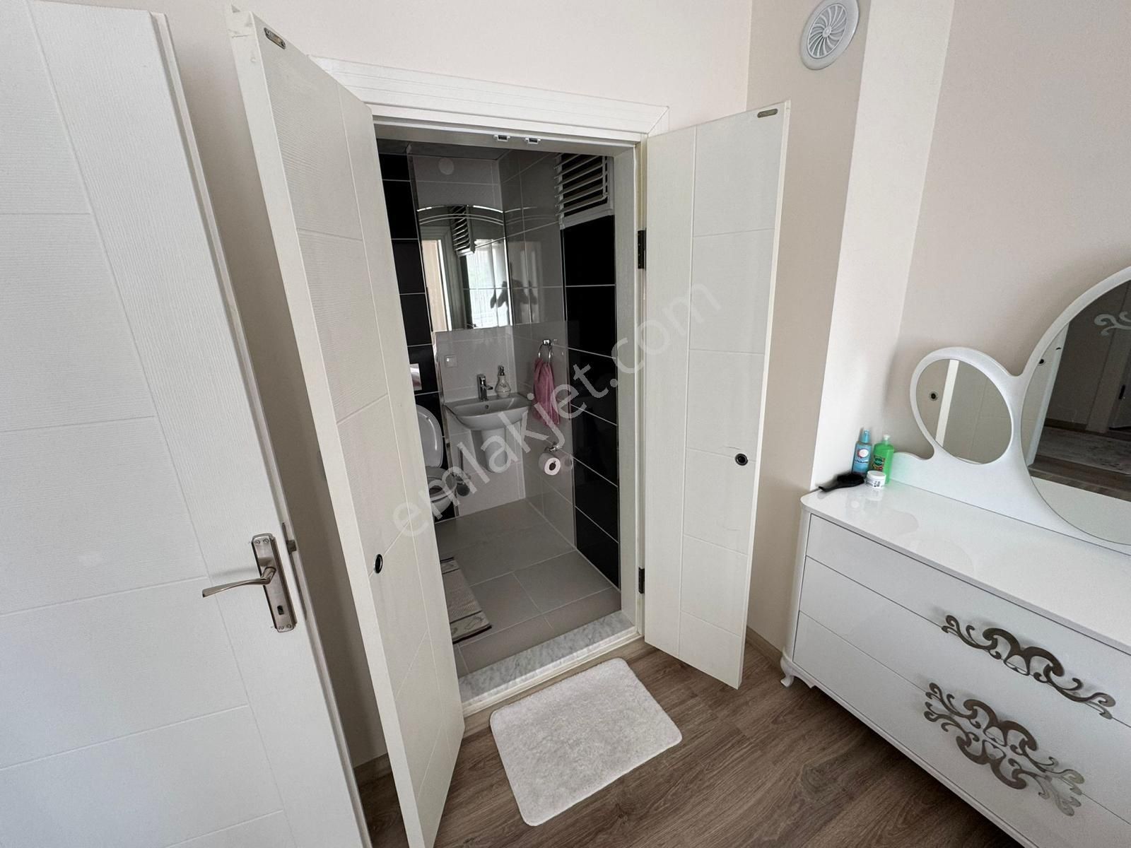 Adalet Gold Group Emlak'tan Ultra Lüks Satılık Daire 4+1 Site İçerisinde Ayvaz Mahallesinde - Görsel 3