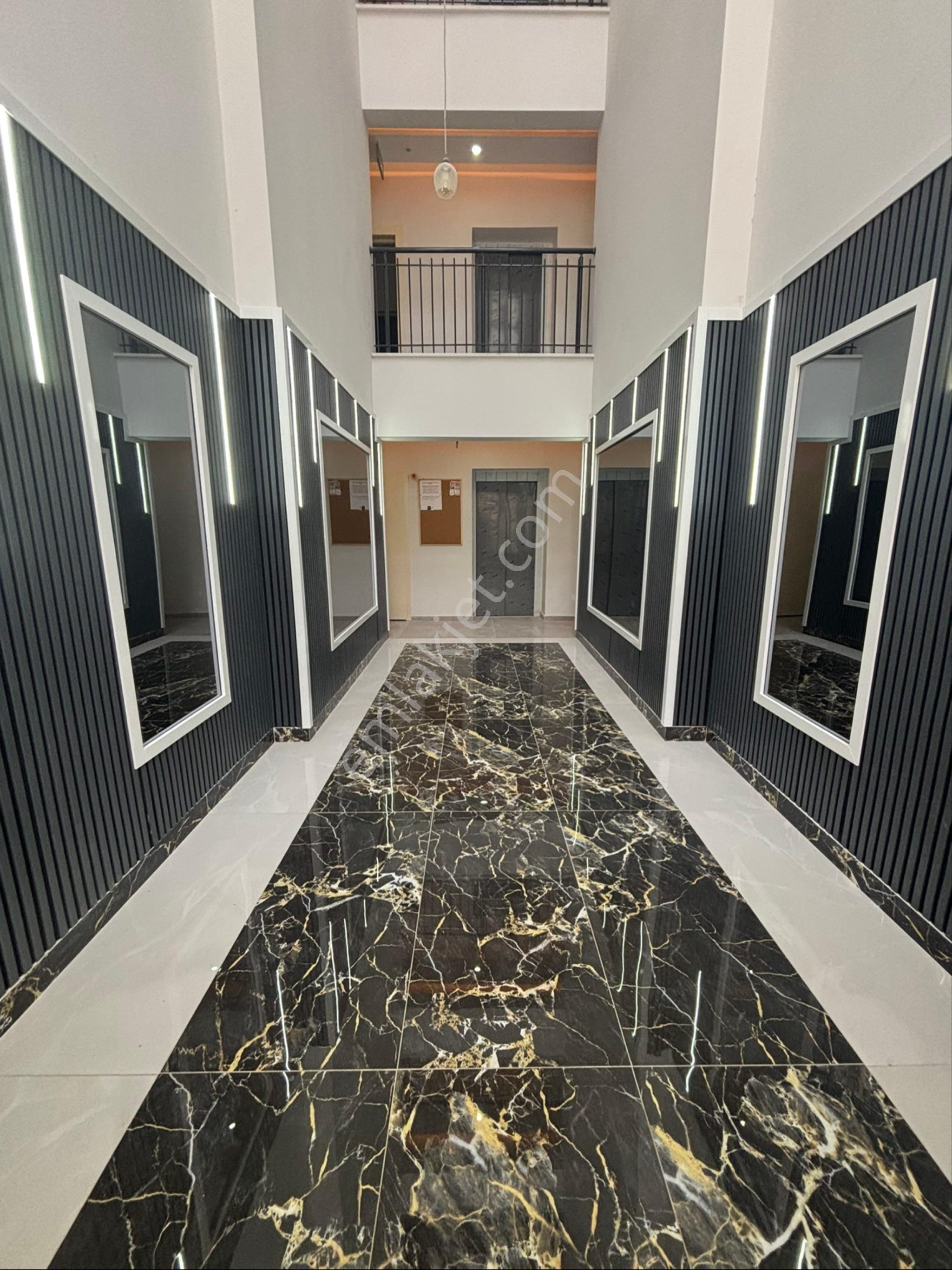 Sezgin Emlak Dan Aydın Nazilli Yıldıztepe Sıralı Market Mevkiinde Ultra Lüks Satılık 3+1 Daire