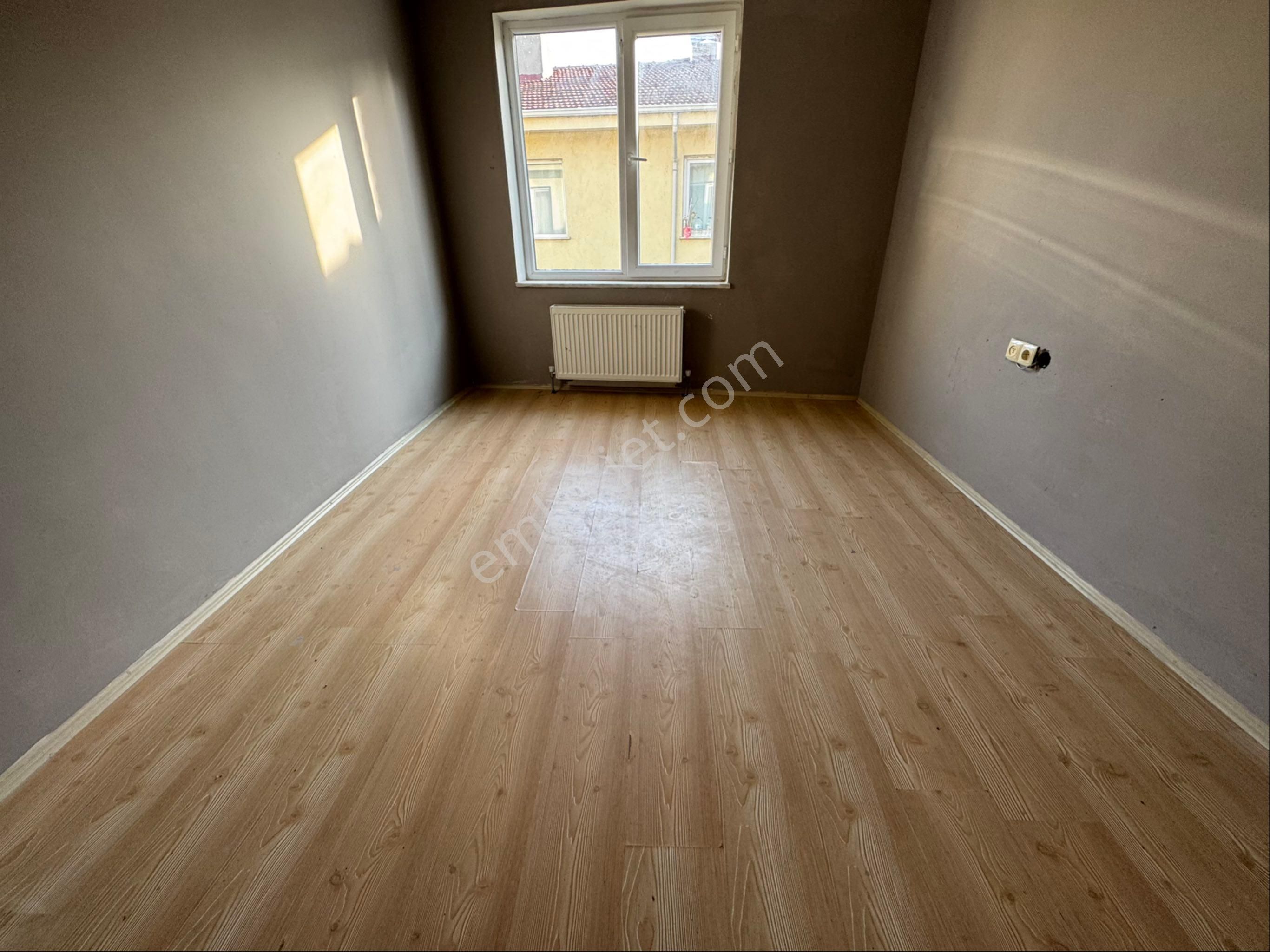 Conker İnşaat Emlak’tan Sütlüce Mahallesi 1+1 Balkonlu Apart - Görsel 28