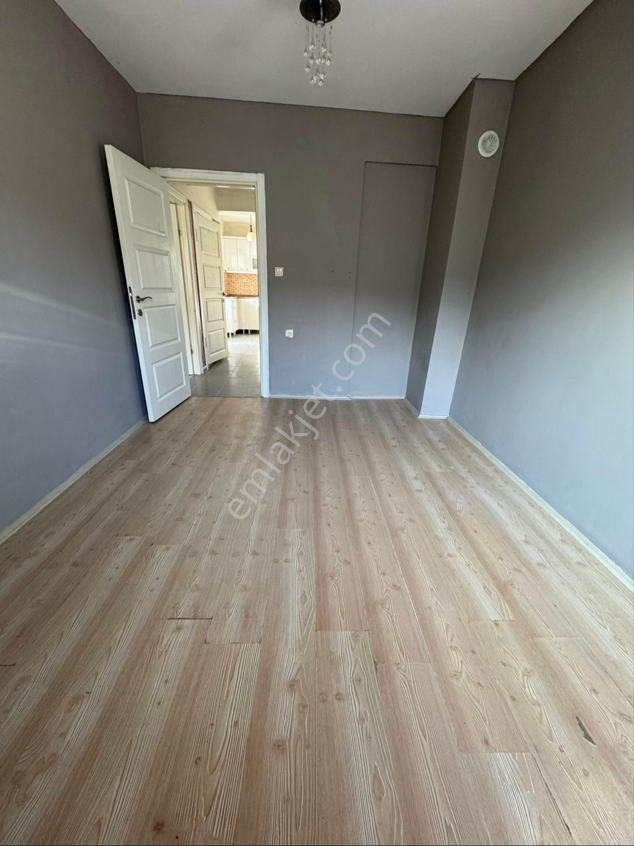 Conker İnşaat Emlak’tan Sütlüce Mahallesi 1+1 Balkonlu Apart - Görsel 26