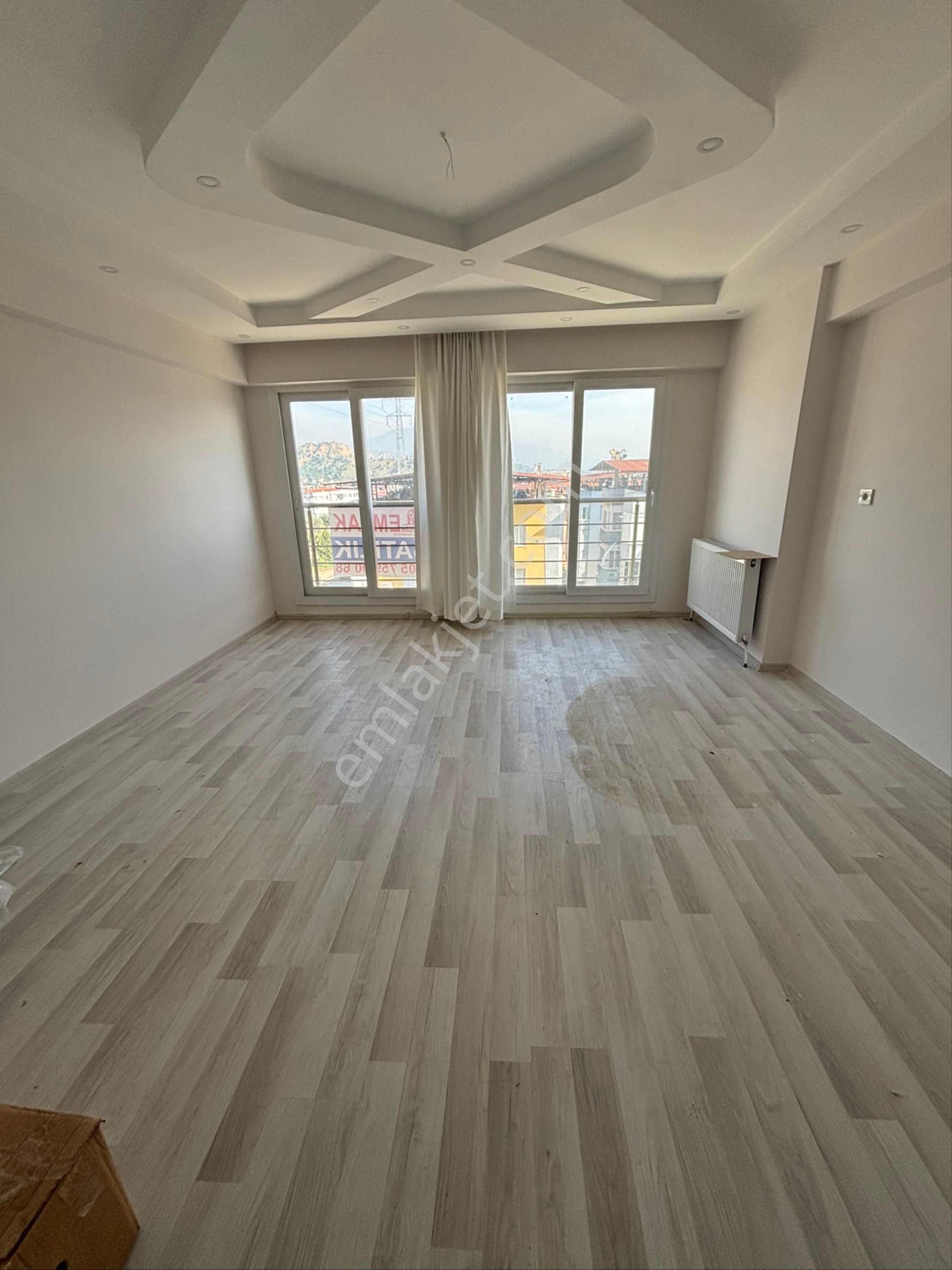 Sezgin Emlak Dan Aydın Nazilli Pınarbaşı Mahallesi Manzaralı 3+1 Satılık Daire - Görsel 8