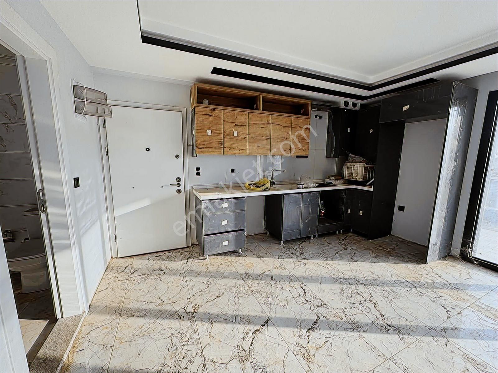 Kuşadası Davutlar'da En Tutulan Bölgede Satılık Triplex Villa - Görsel 8