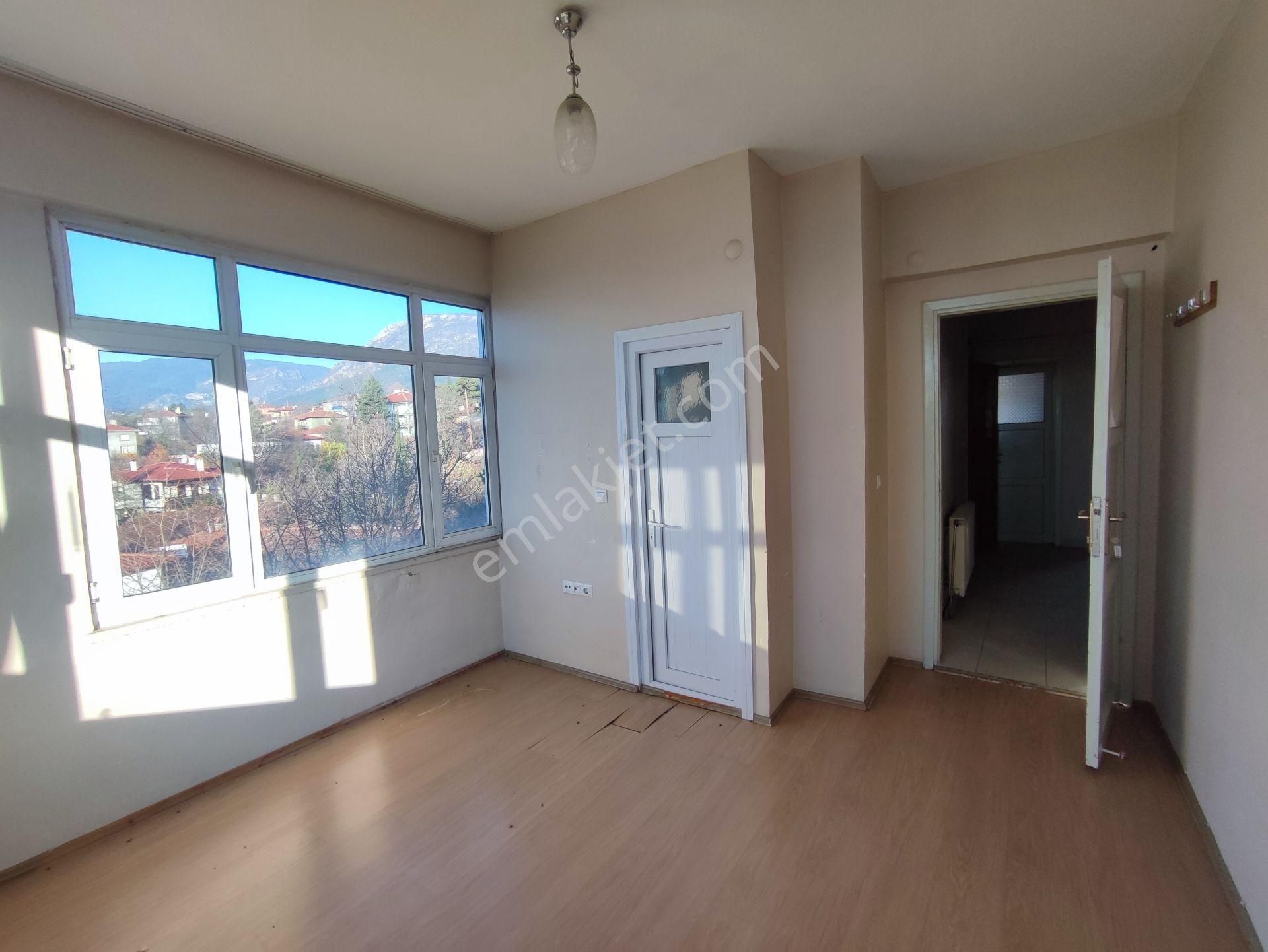 Wisrem Safranboludan Aslanlarda Cadde Üzeri 4 Katlı Müstakil Evv - Görsel 13