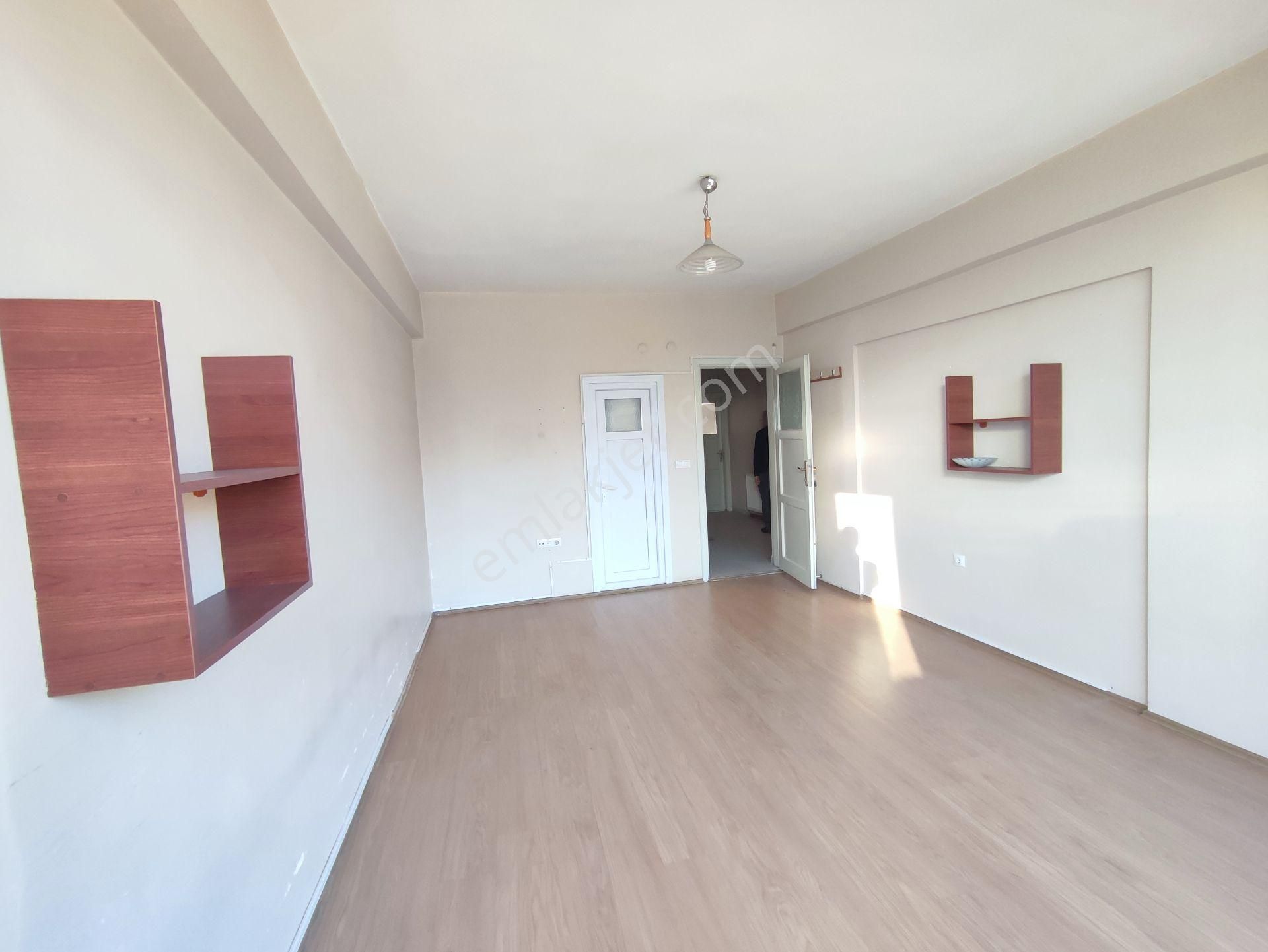 Wisrem Safranboludan Aslanlarda Cadde Üzeri 4 Katlı Müstakil Evv - Görsel 7