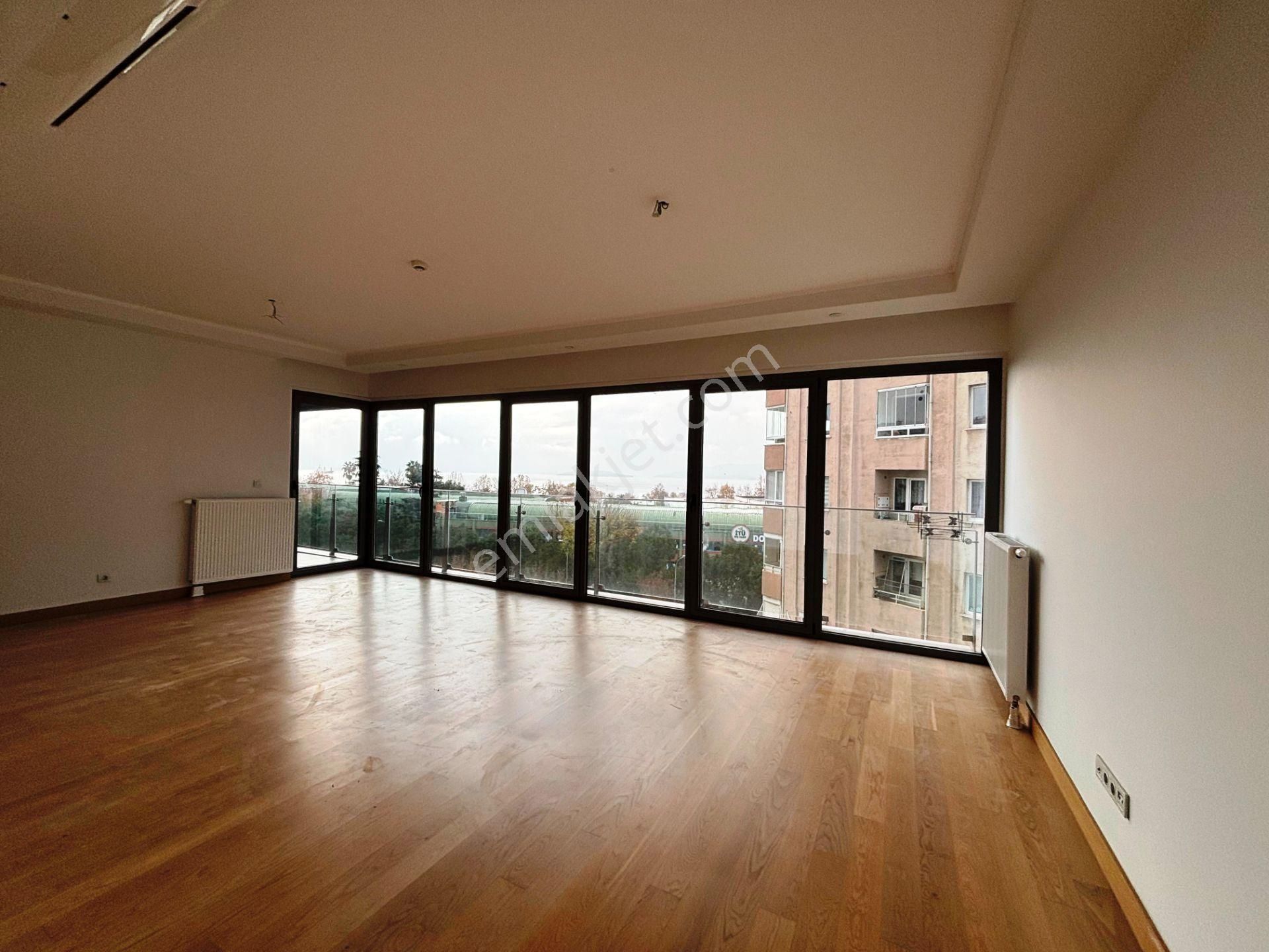 Kartal Sahil Mesa 224'de 3 Balkonlu Manzaralı 196m2 Kiralık 3+1 - Görsel 3