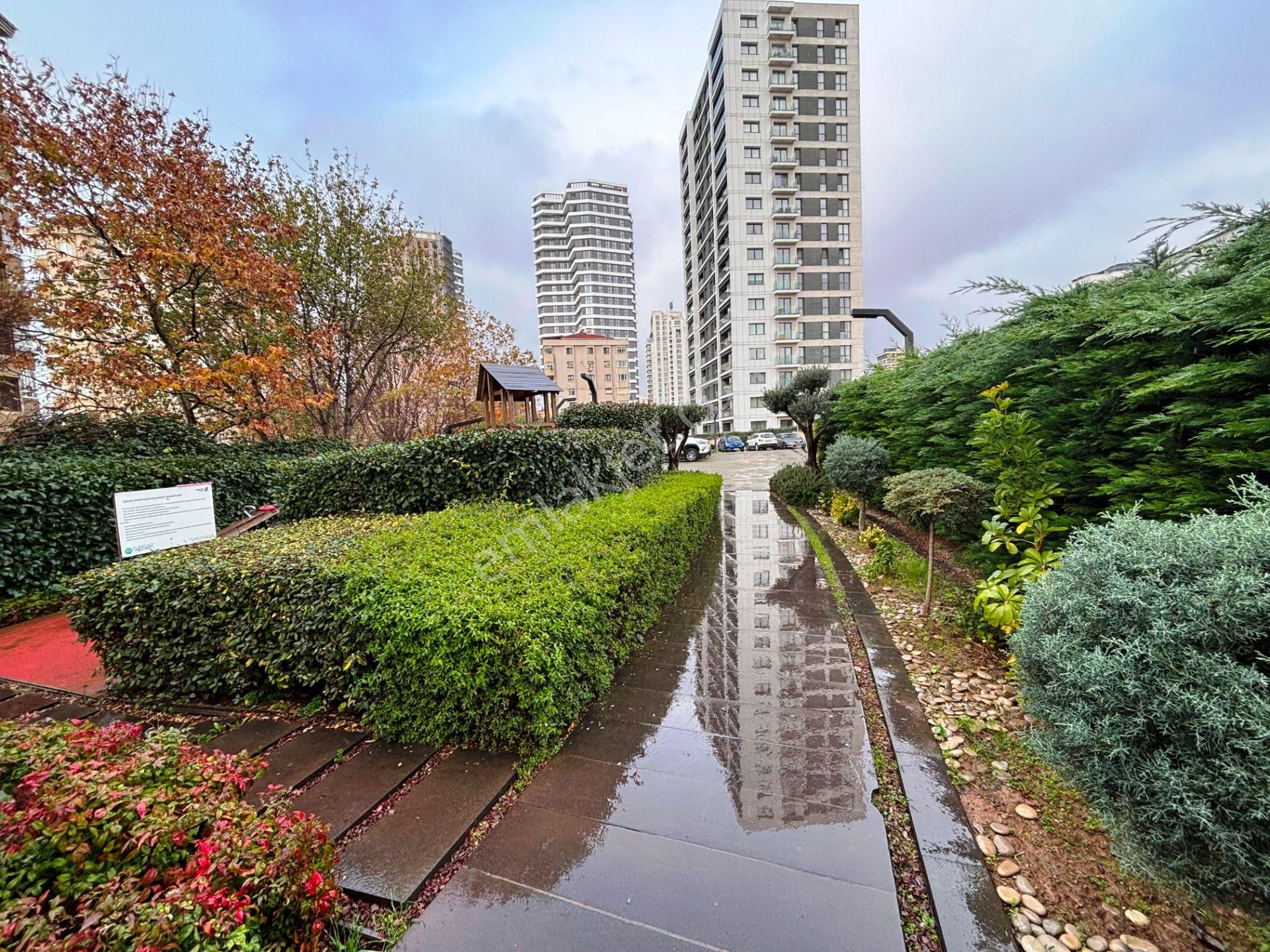 Kartal Sahil Mesa 224'de 3 Balkonlu Manzaralı 196m2 Kiralık 3+1 - Görsel 32