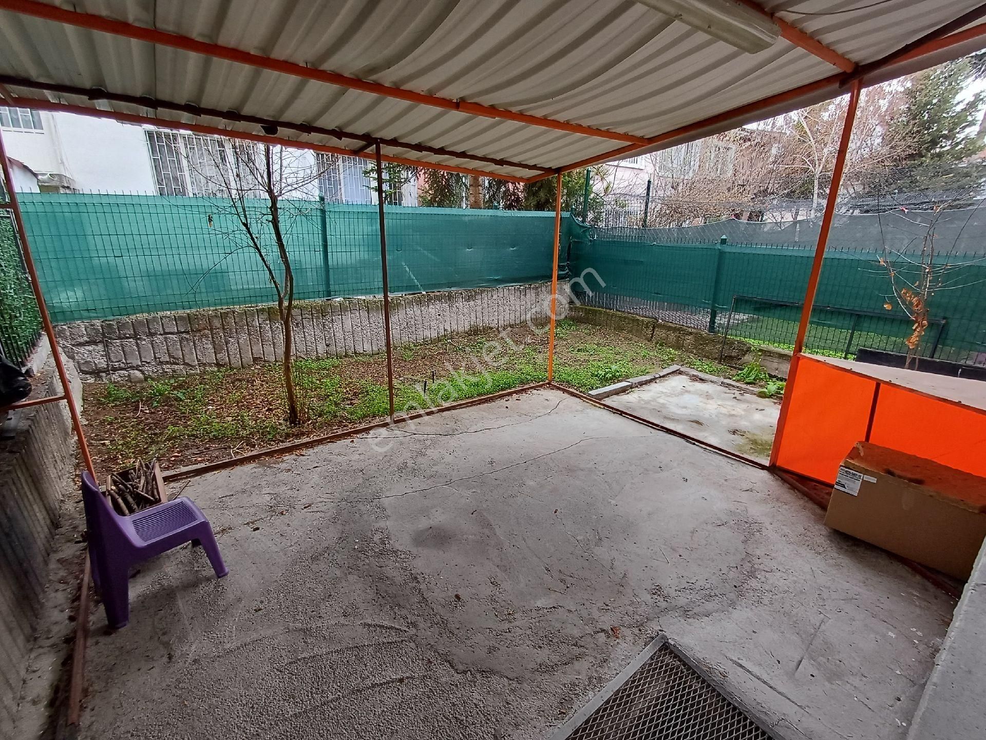 Kalekışladan Cadde Üstü Kiralık 3+1 Triplex - Görsel 14