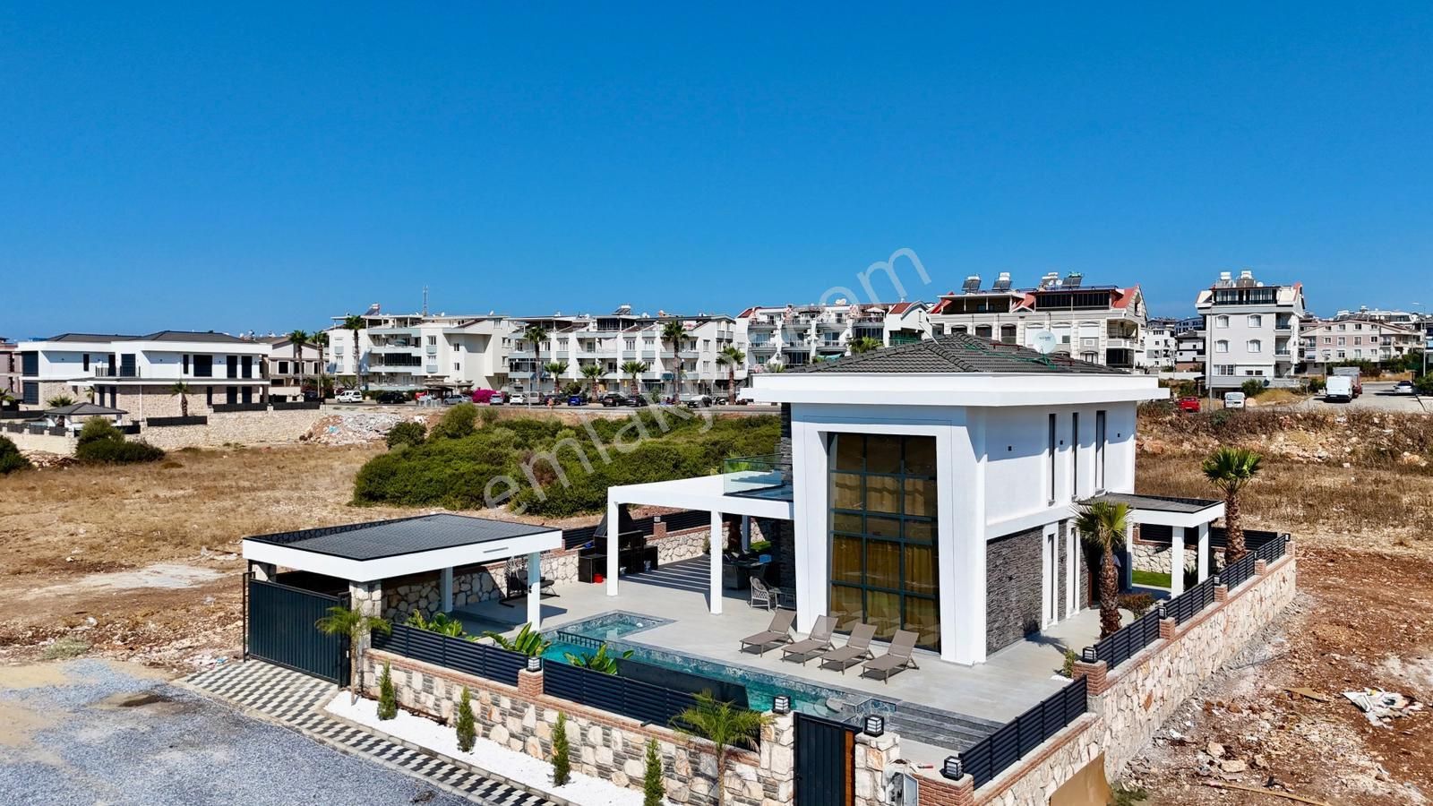 Didim’de Satılık 500 M2 4+1 Lüks Villa - Görsel 6