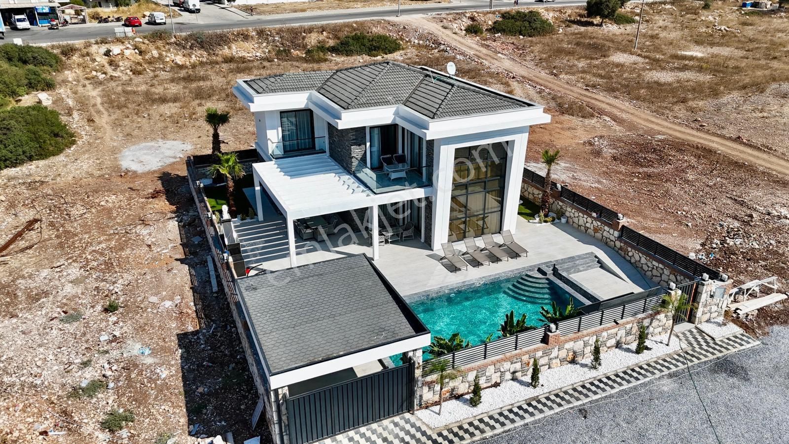 Didim’de Satılık 500 M2 4+1 Lüks Villa - Görsel 12