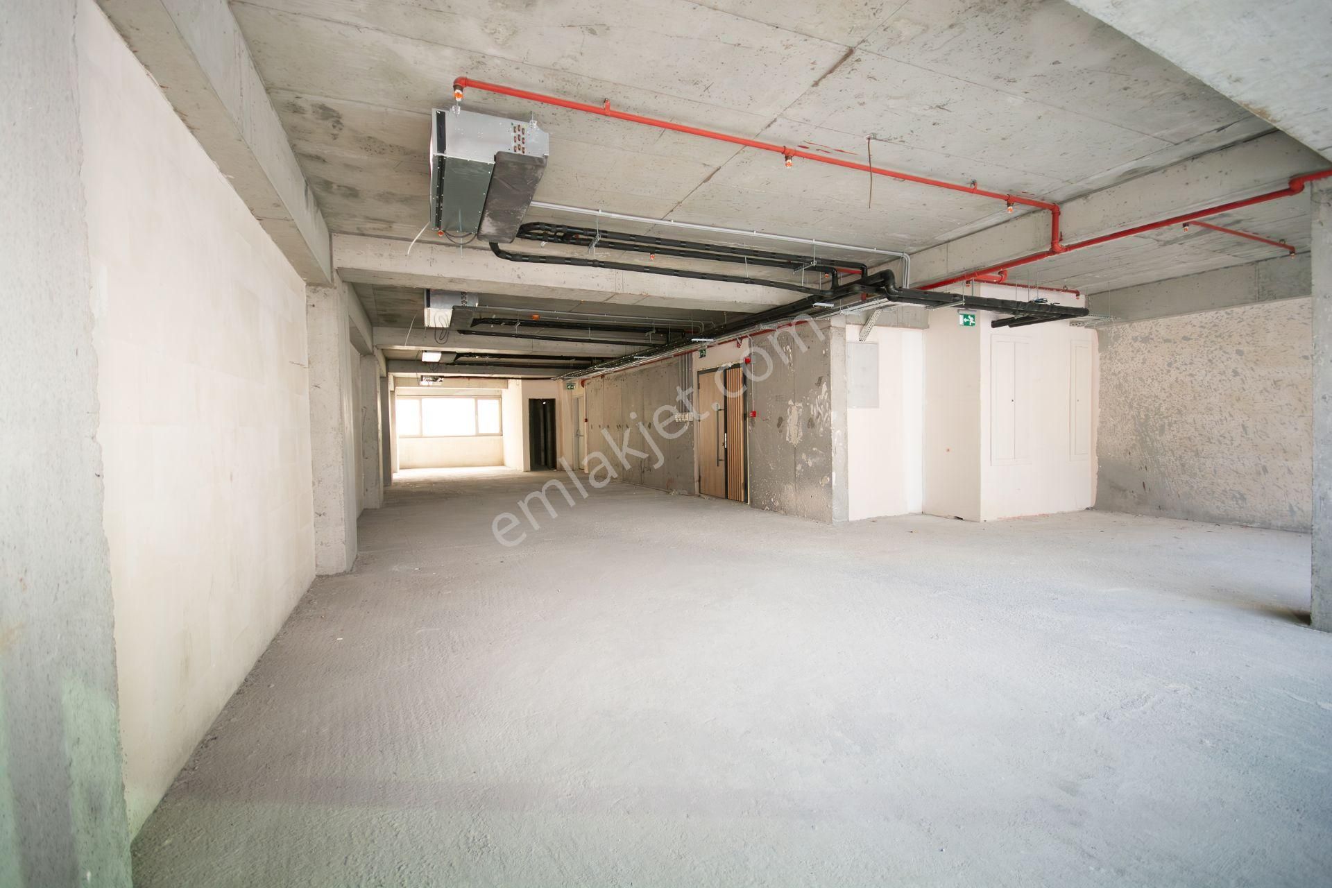 Şişli Esentepe 200 M2 Shell And Core Kiralık Plaza Katları