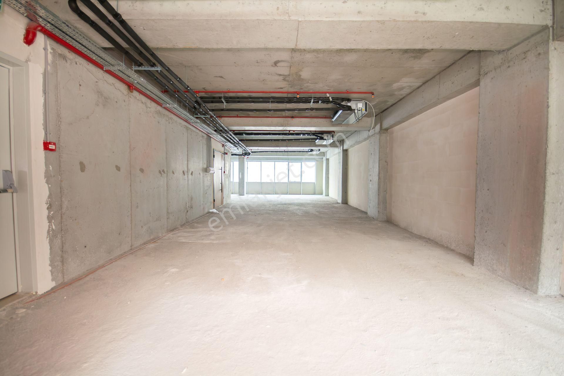 Şişli Esentepe 200 M2 Shell And Core Kiralık Plaza Katları - Görsel 3