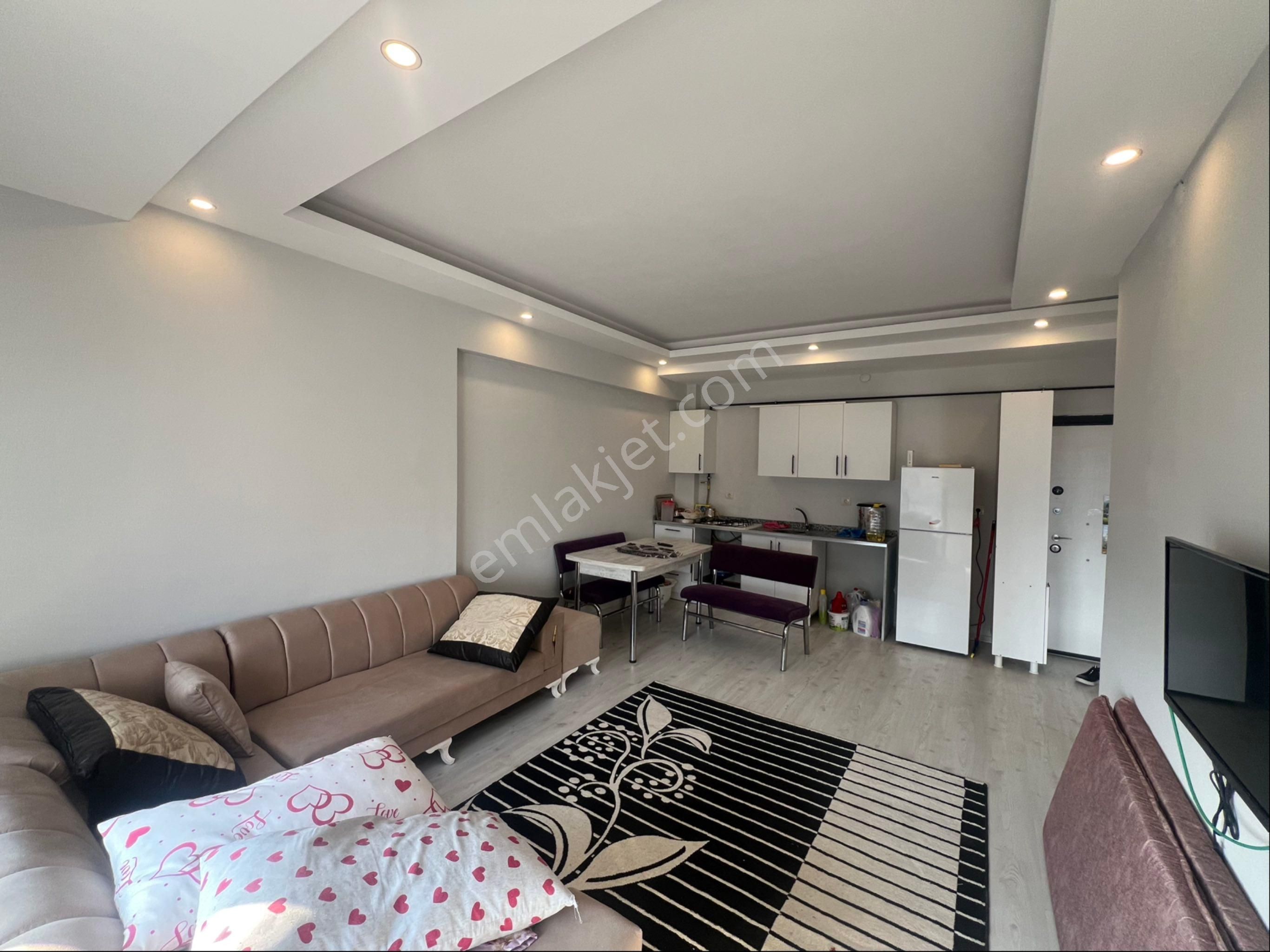 Ovalı Emlaktan Şanlıurfa Karaköprü De Satılık Eşyalı 1+1 - Görsel 9