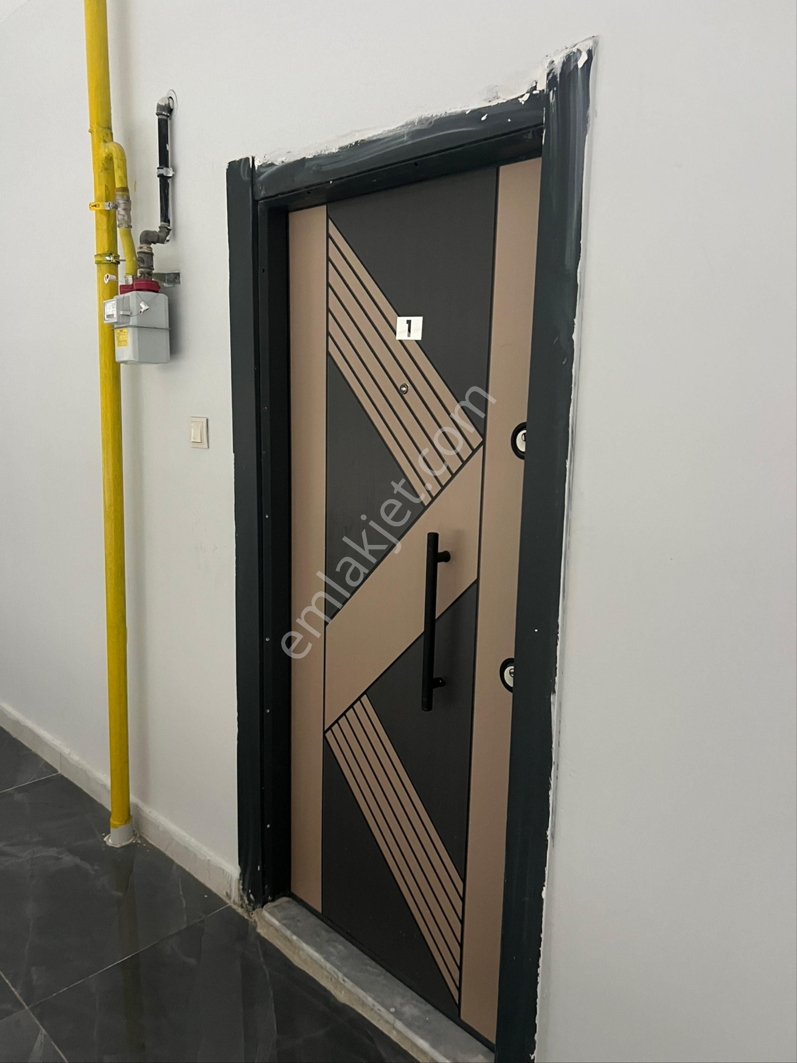 Ovalı Emlaktan Şanlıurfa Karaköprü De Satılık Eşyalı 1+1 - Görsel 6