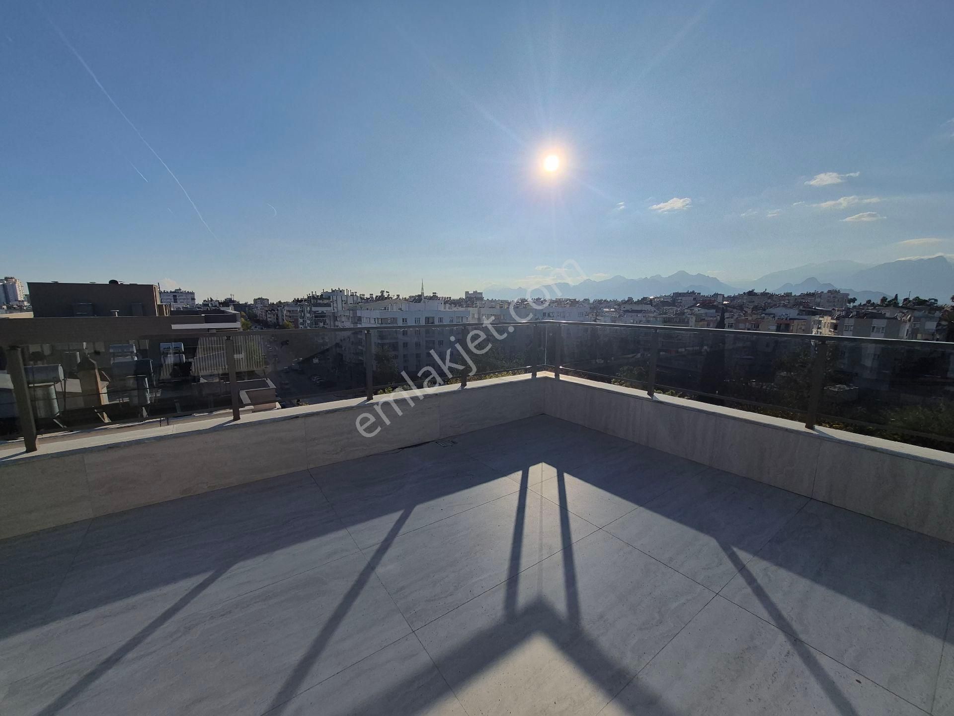 Muhteşem Dublex Sıfır Binada Geniş Ön Cephe - Görsel 3