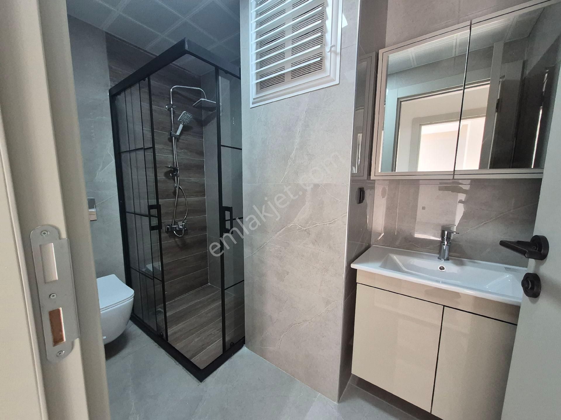 Muhteşem Dublex Sıfır Binada Geniş Ön Cephe - Görsel 19