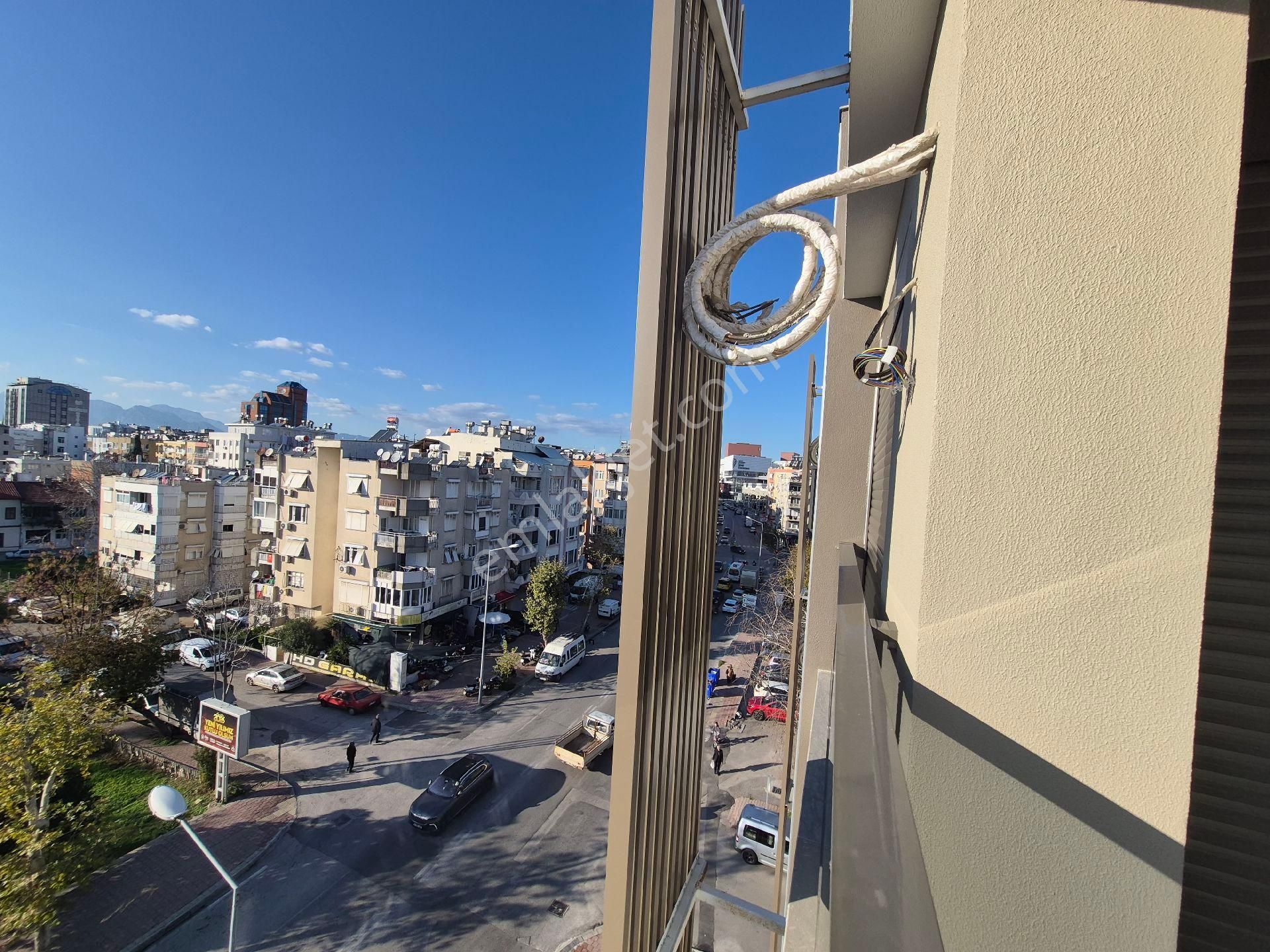 Muhteşem Dublex Sıfır Binada Geniş Ön Cephe - Görsel 10