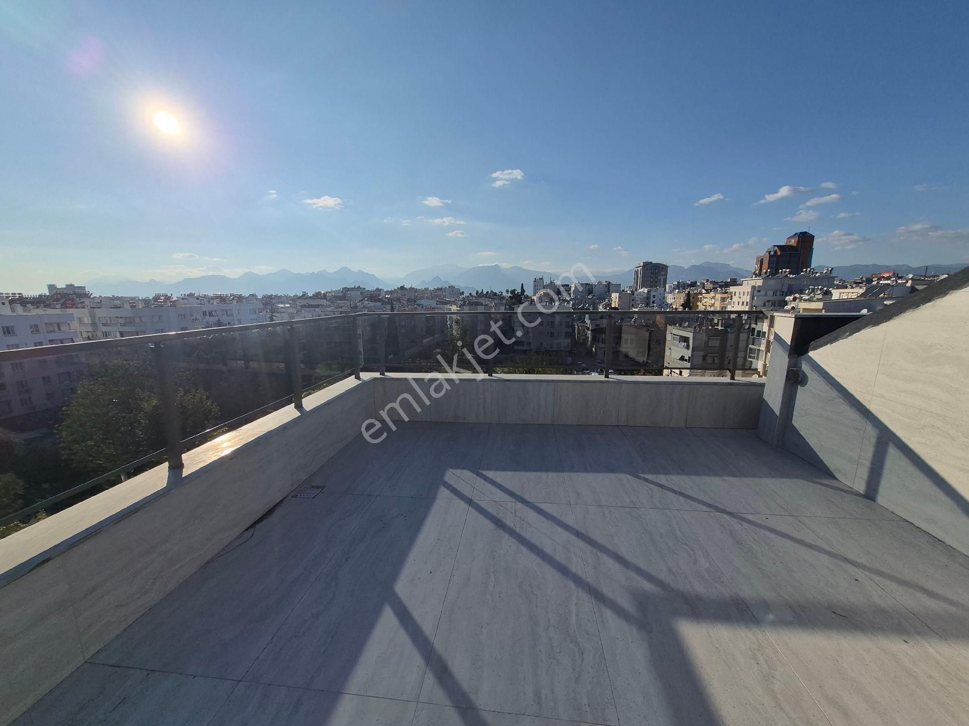 Muhteşem Dublex Sıfır Binada Geniş Ön Cephe - Görsel 4