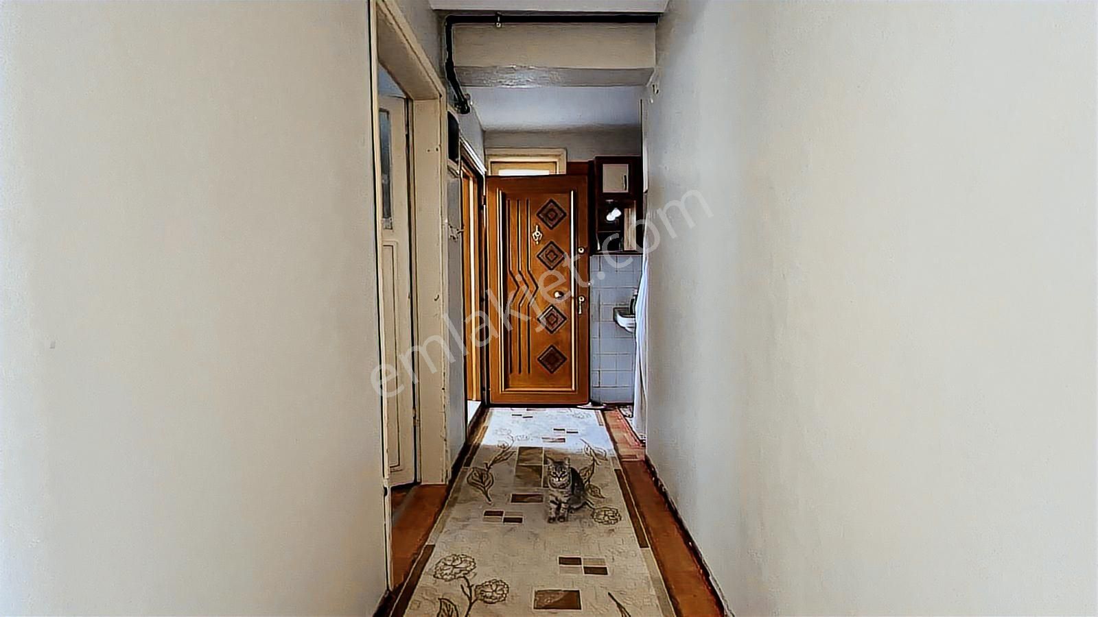 Bayraklıda Satılık Müstakil Bina 3 Katlı Yamanlarda - Görsel 27
