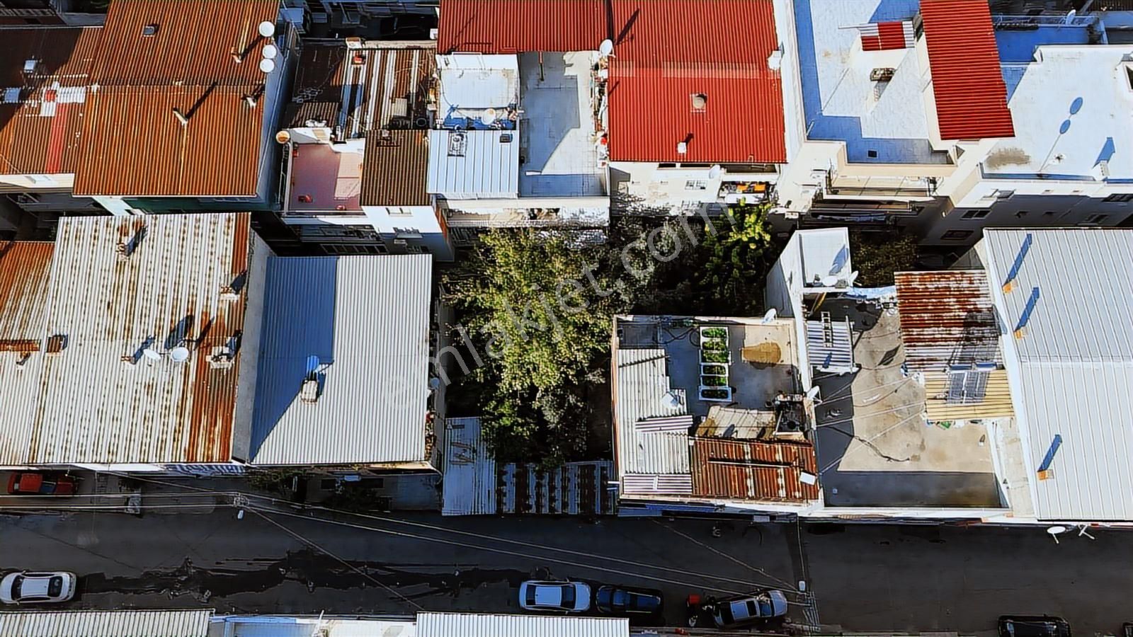 Bayraklıda Satılık Müstakil Bina 3 Katlı Yamanlarda - Görsel 29