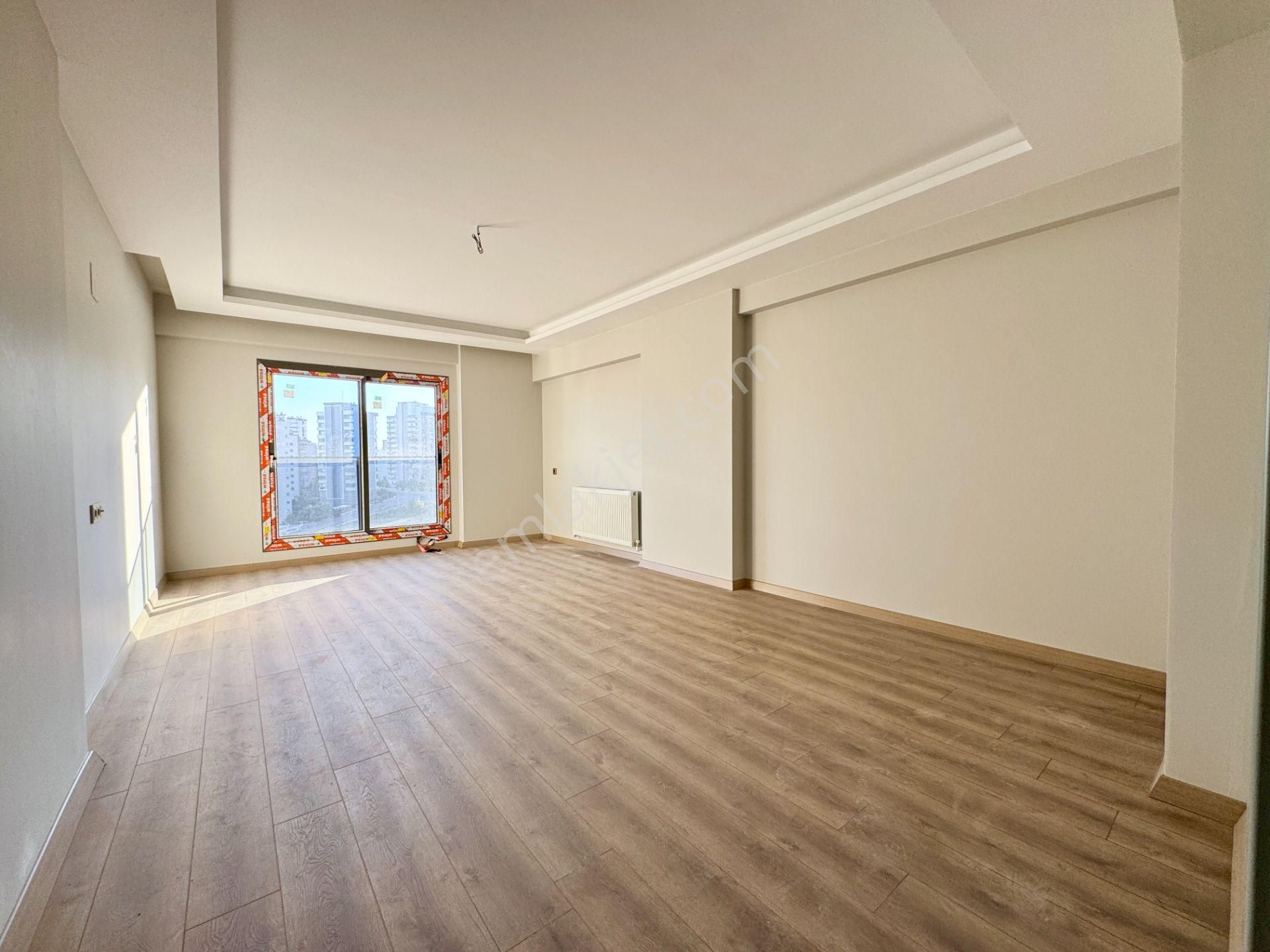 Yenişehir 34. Caddeye Yakın Sıfır Satılık 4+1 Daire